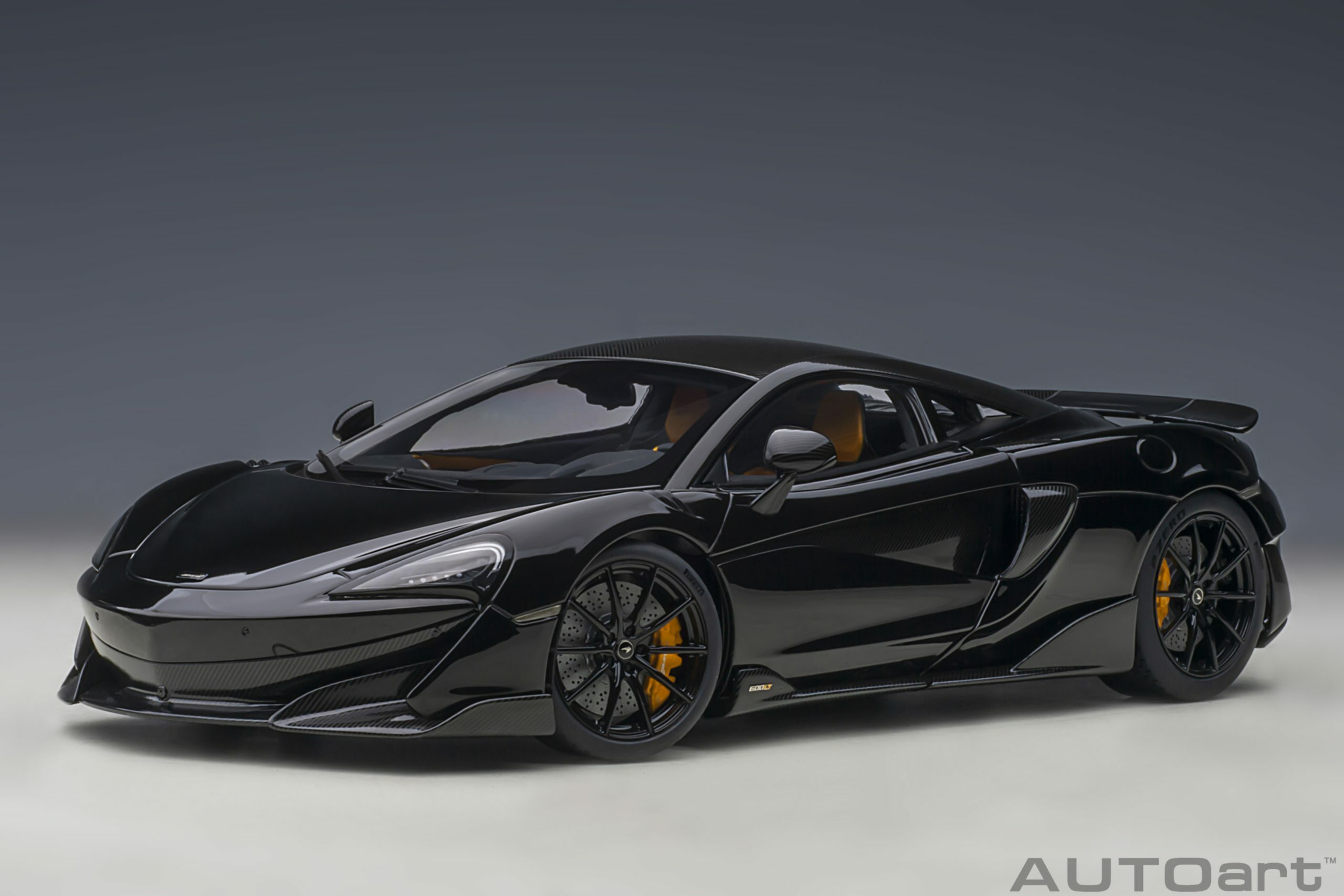 1/18 AUTOART McLaren 600LT (Onyx Black) (76081)