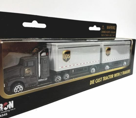 UPS優比速公司串聯拖拉機拖車