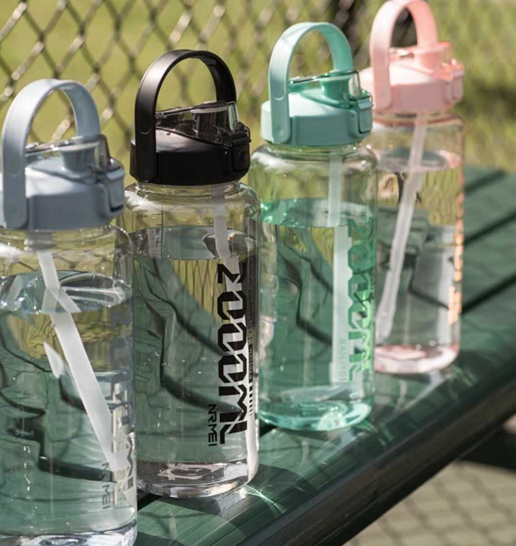 運動風大容量攜帶式水壺