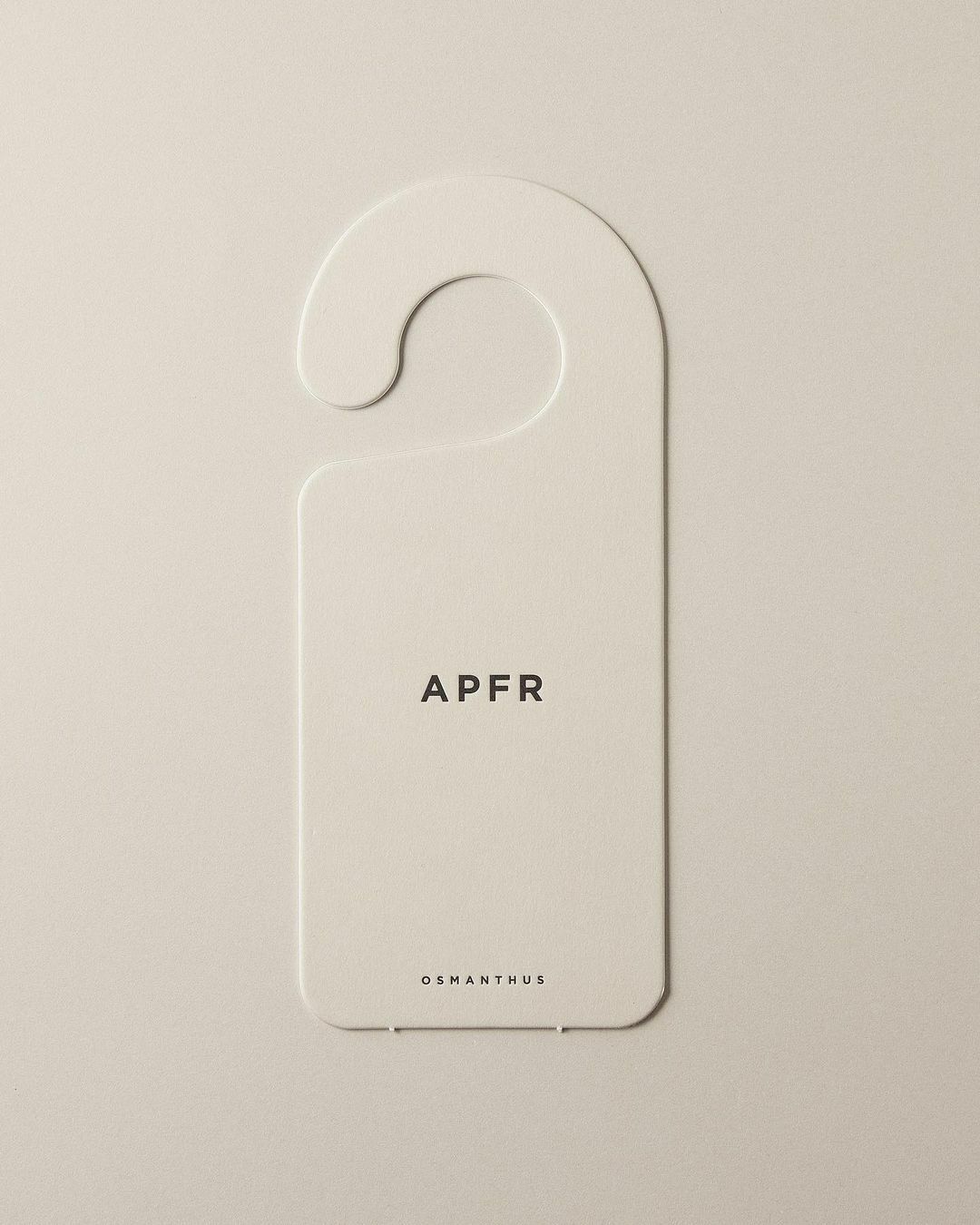 APOTHEKE FRAGRANCE CLOSET TAG