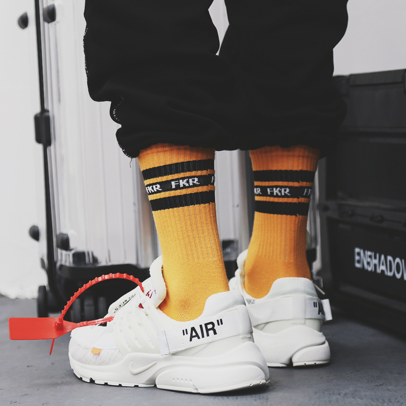 【SCFK005】基本入門款條紋設計長襪 黑/白/橘