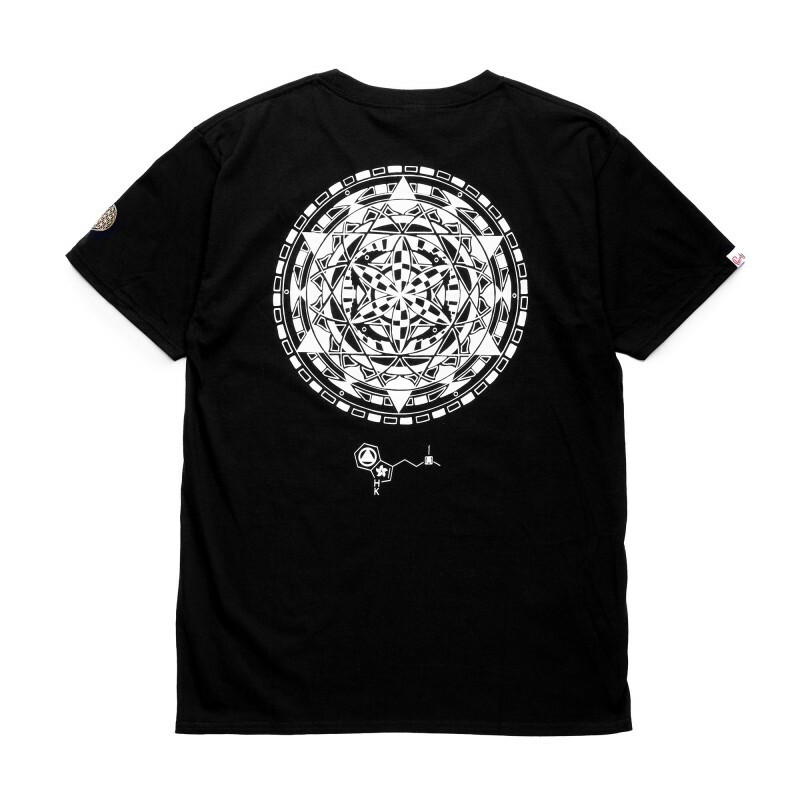 CLOUDY X MANDALA ARTIST YUEN.S TEE 01