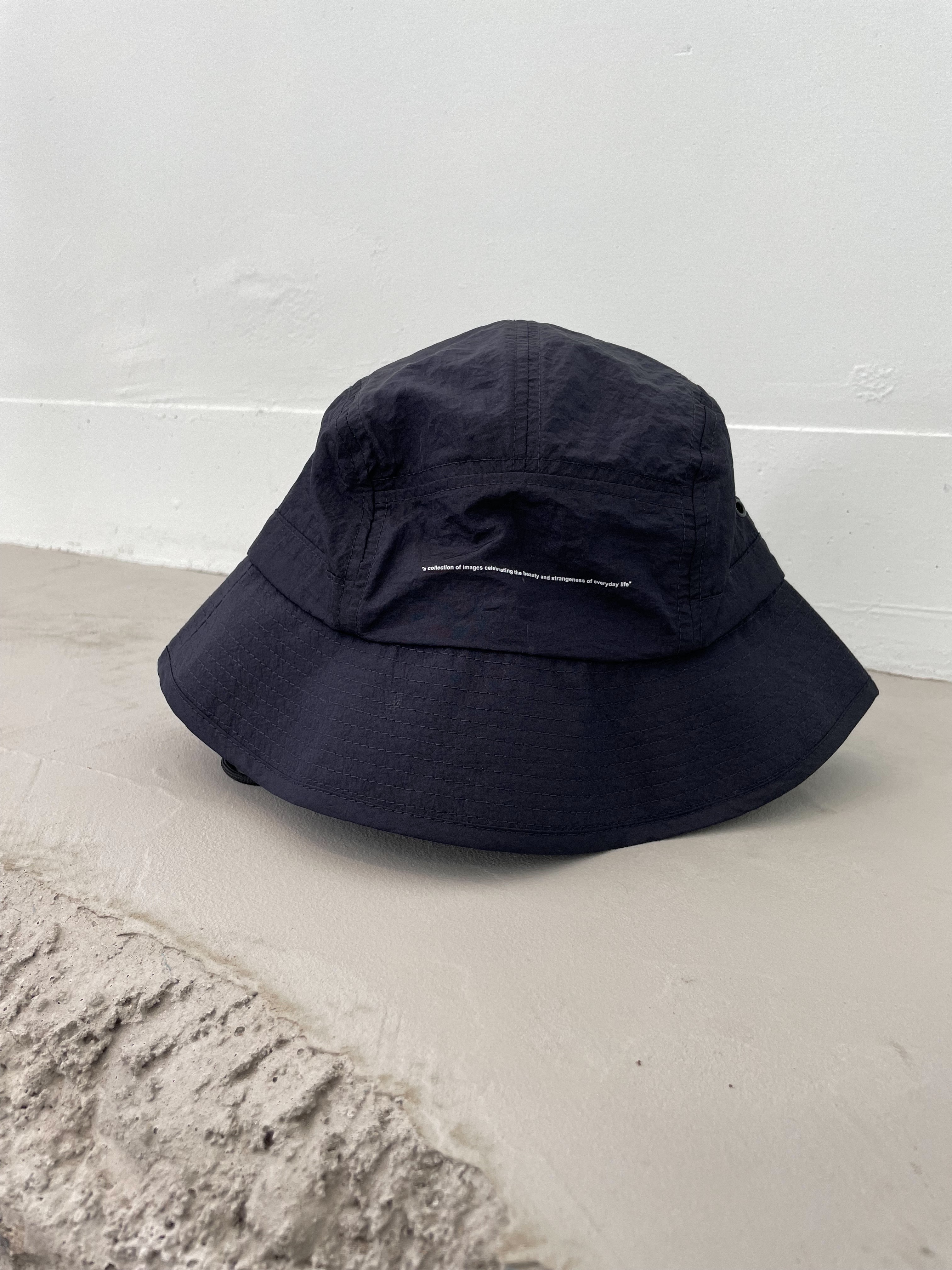 life 可調節防潑水深藍色漁夫帽