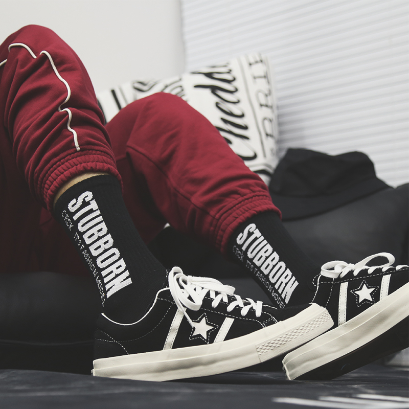 【SCON005】STUBBON側邊文字設計長襪