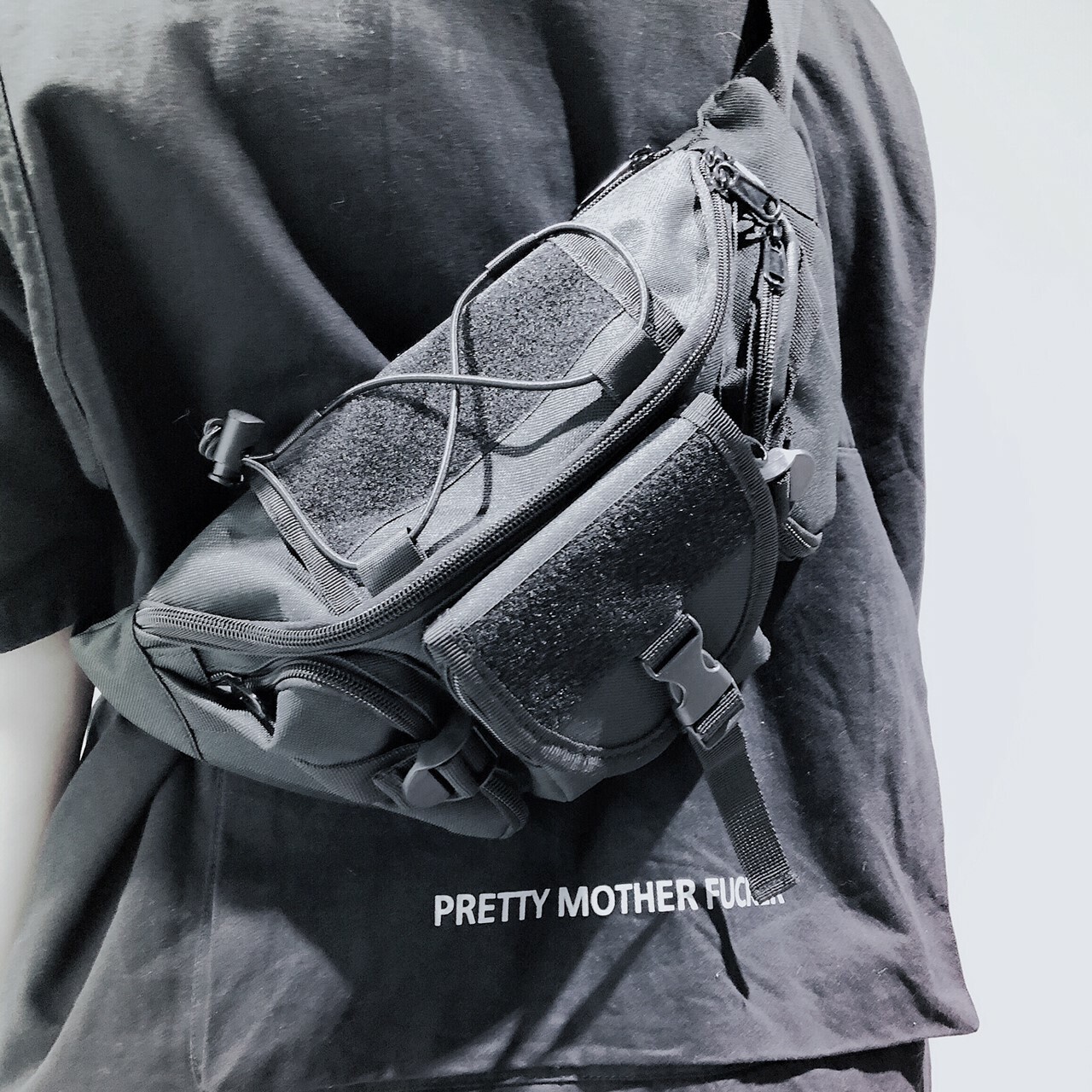 【BGZG001】高磅暗黑系機能設計腰包