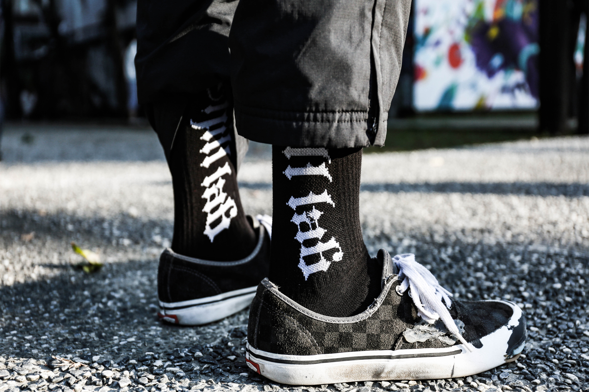 【SCSU007】Chill哥德文字嘻哈設計長襪