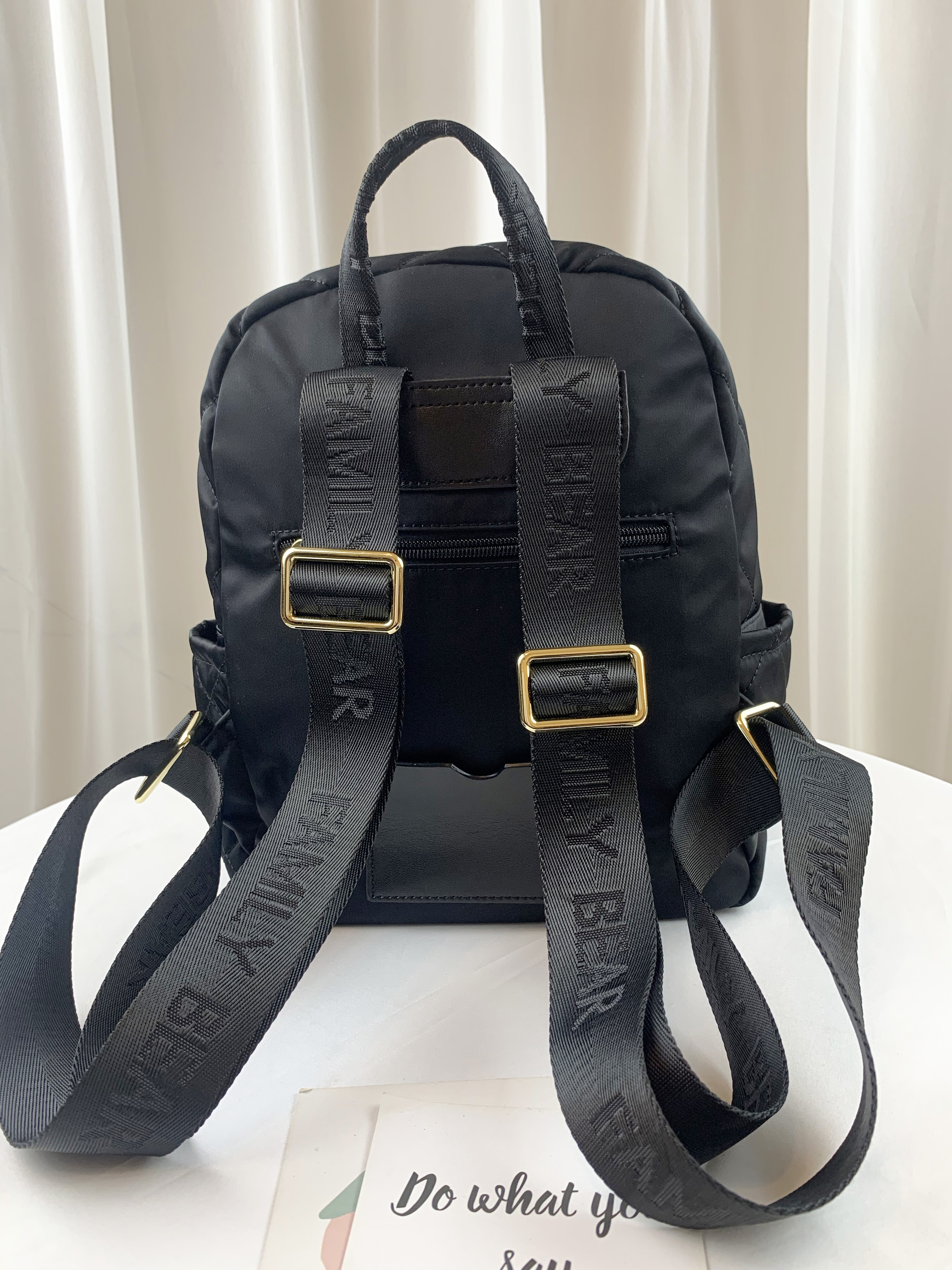 FamilyBear 經典黑 菱格紋防潑水後背包  附小零錢包  #2766