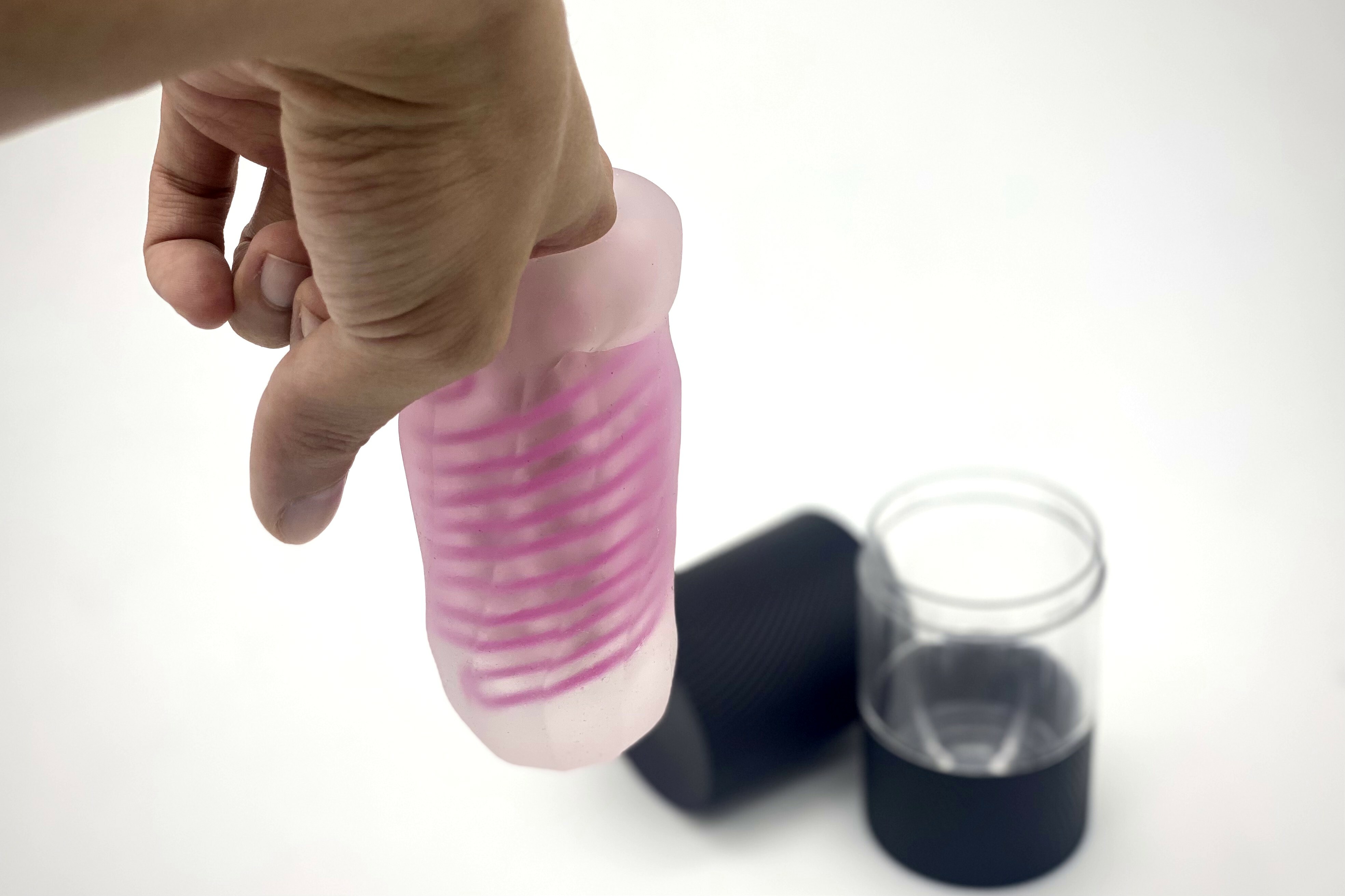 Dr.情趣spinner開箱文「tenga spinner06BRICK 衝擊磚」內部測試