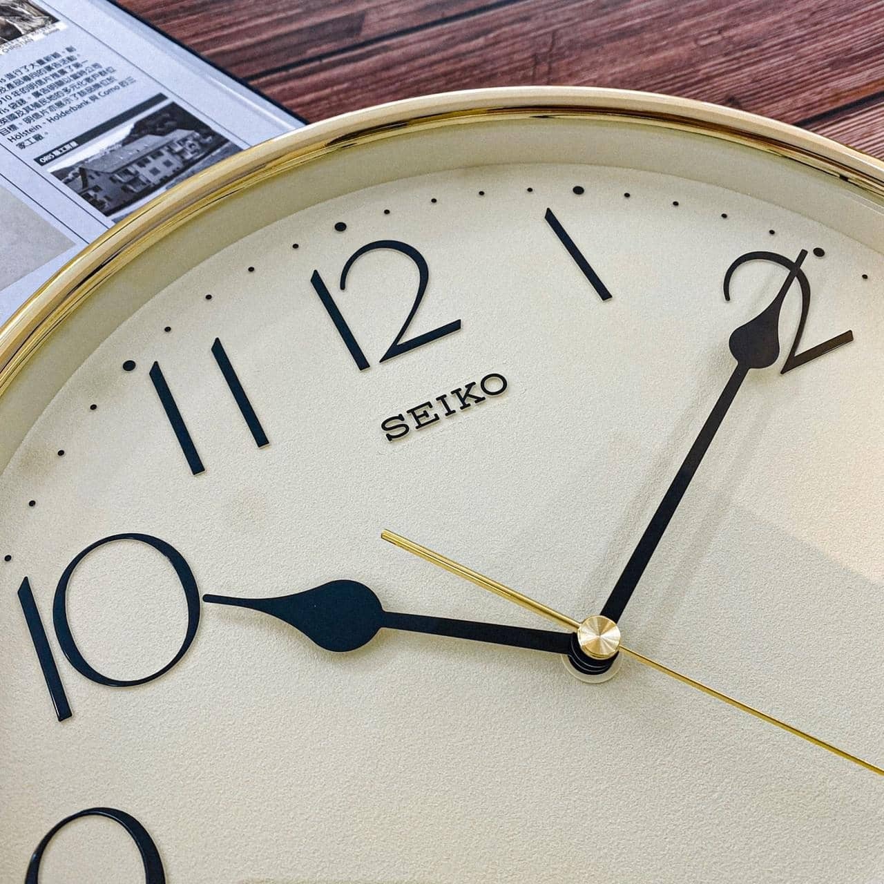 【SEIKO】 QXA001G   Modern Watch