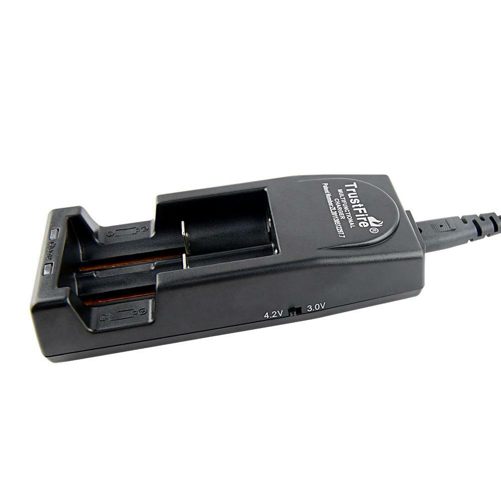 TRUSTFIRE TRAVEL CHARGER