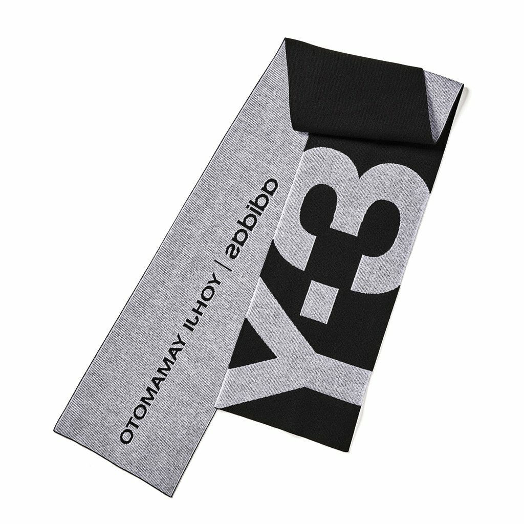 Y-3 Women's' Large Padded Scarf in Black | LN-CC®