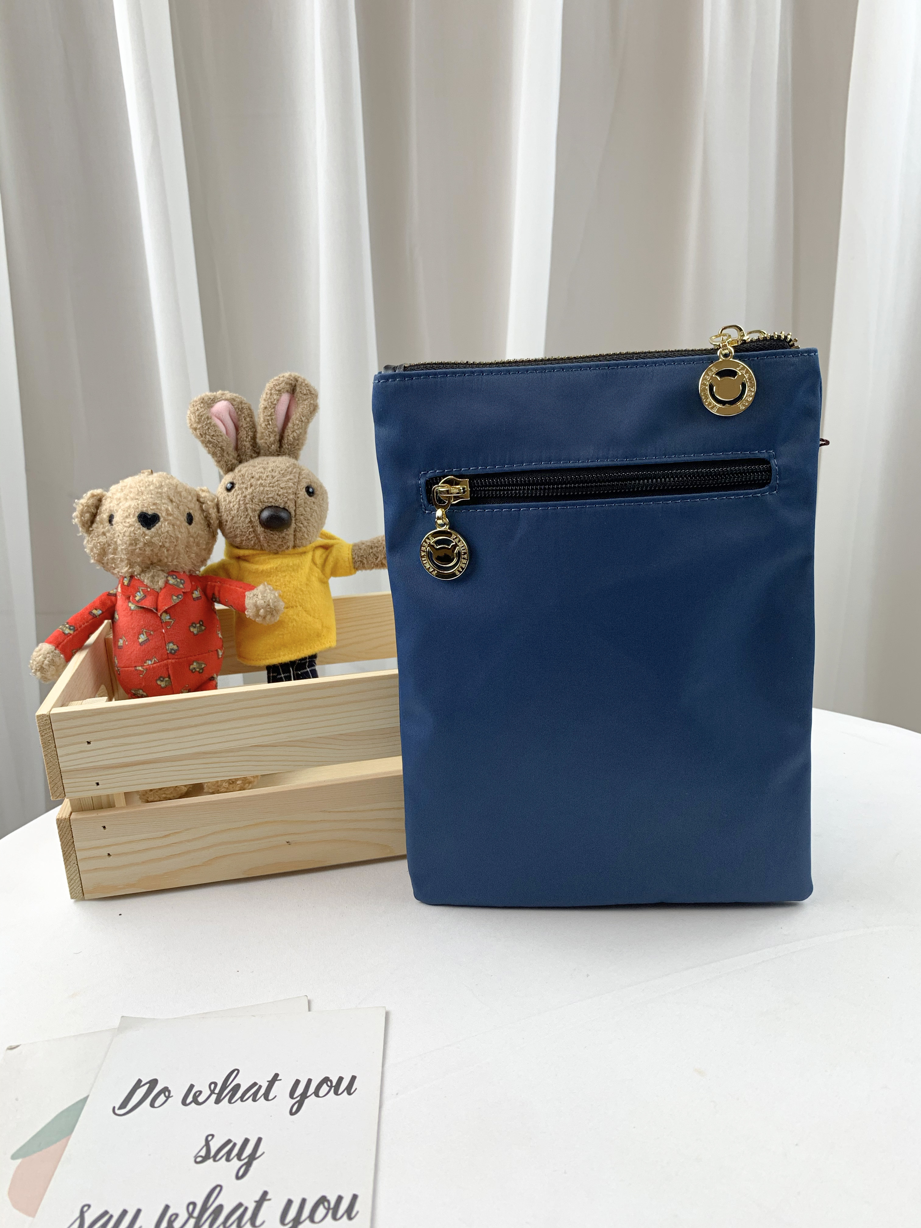 FamilyBear 海軍藍 菱格紋防潑水雙層側背包 / 手機袋 #2505-1