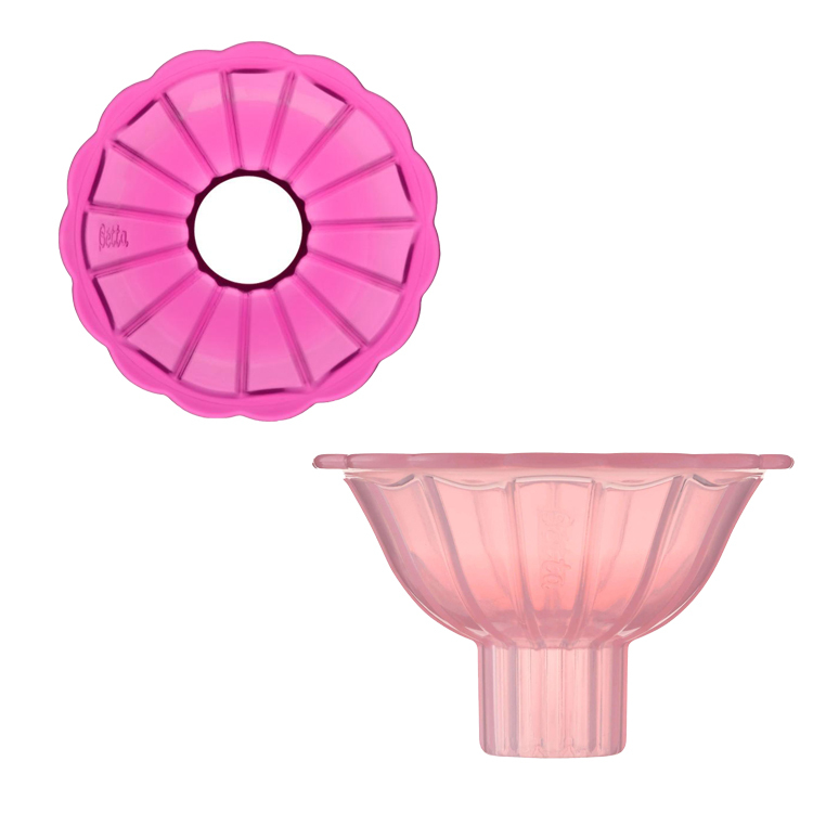 Betta -【Made in Japan】Flower Shaped Milk Powder Funnel
