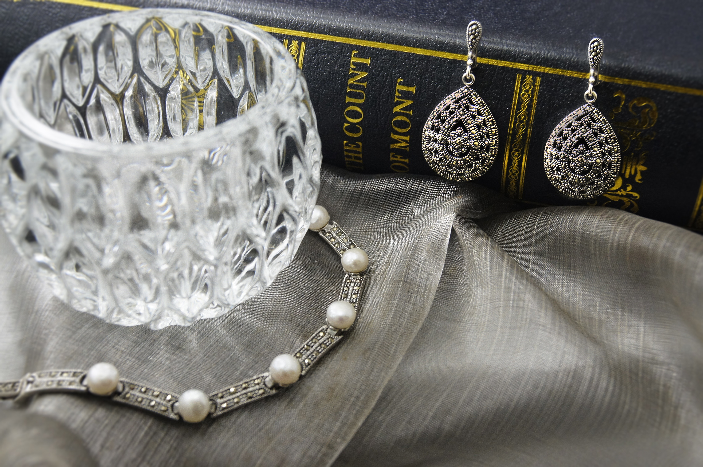 水滴馬克賽石耳環