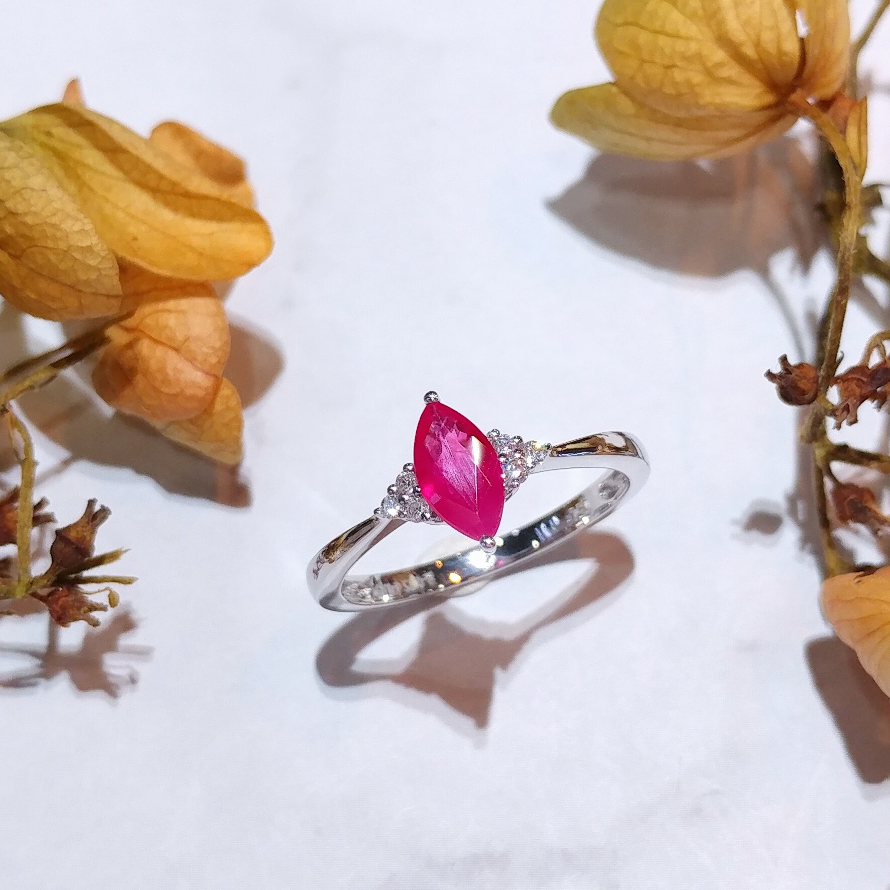 全新18K白金【單粒75份紅寶石】配5份鑽石戒指