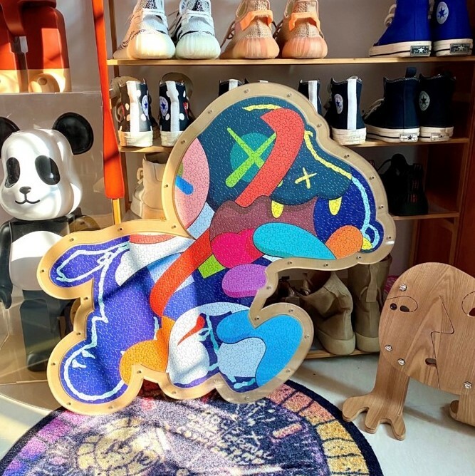 KAWS x SNOOPY 史努比 站立 ＆ 跑步 1000片 拼圖
