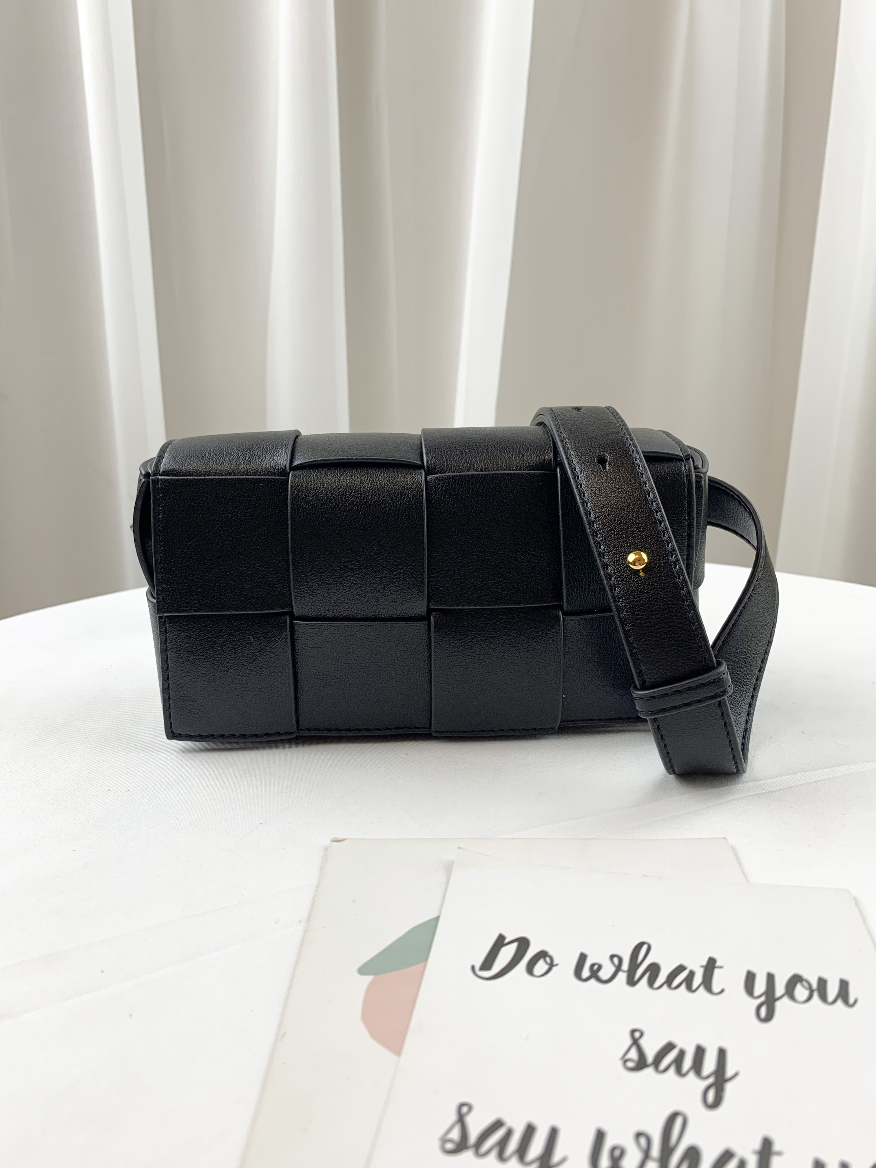 高級黑 編織真皮牛皮胸包 / 斜背腰包 #SM-2995