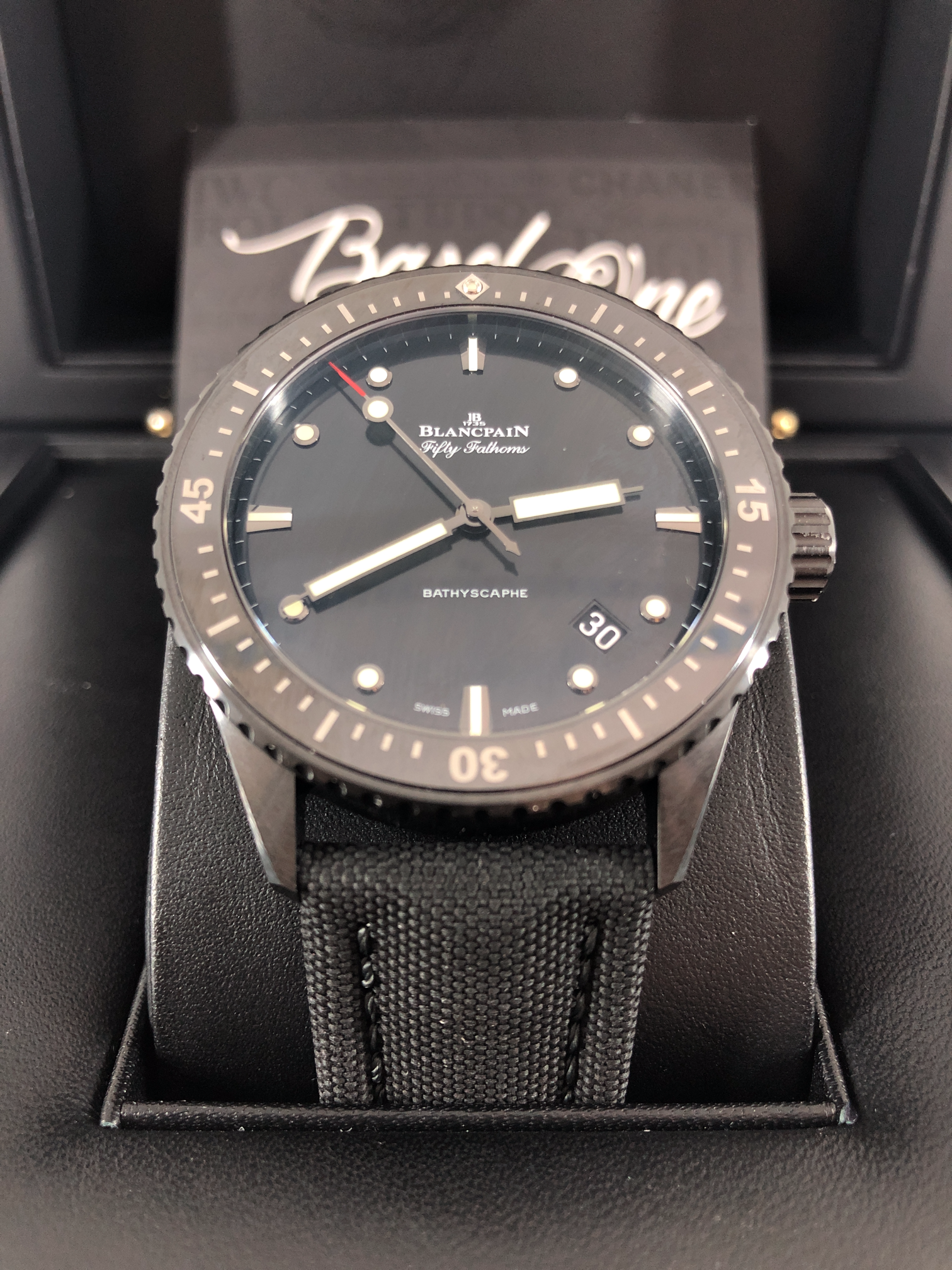 BRAND NEW BLANCPAIN FIFTY FATHOMS 5000-0130-B52A BLACK DIAL CERAMIC 43 mm