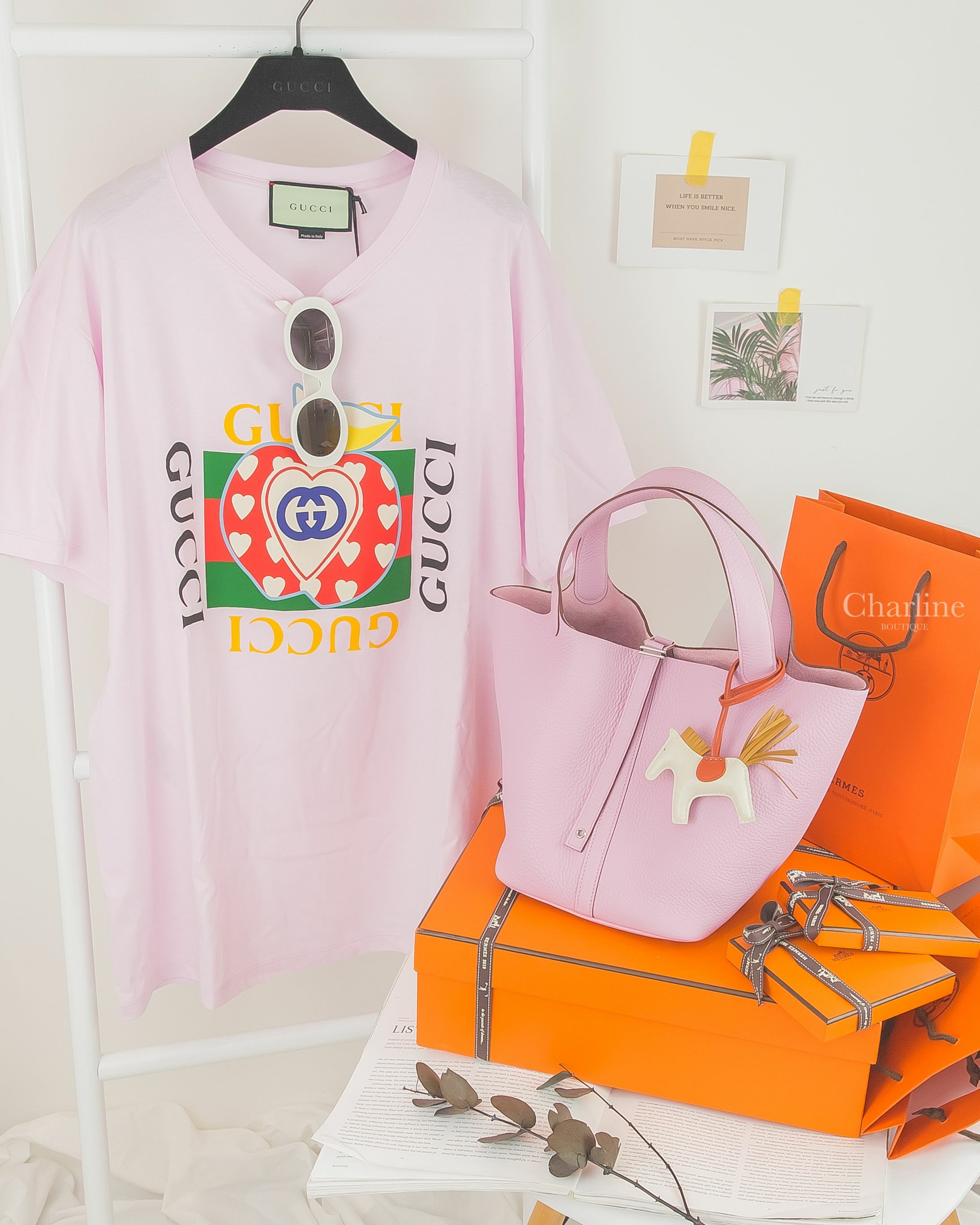 Hermès Picotin 22cm X9 錦葵粉銀釦,Hermès 奶昔白型小馬吊飾,Gucci 粉紫色黑黃字紅綠條紋藍GG紅色愛心蘋果短袖棉T,Celine 白色橢圓框側邊金色凱旋門太陽眼鏡-Charline Boutique 精品代購