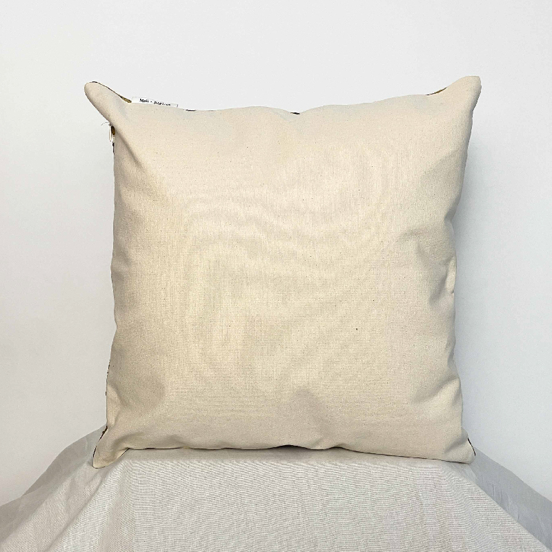 泥染抱枕｜烏金｜馬利