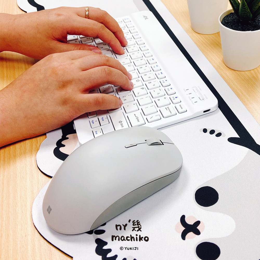 ㄇㄚˊ幾兔超大滑鼠(桌)墊 (趴趴款)