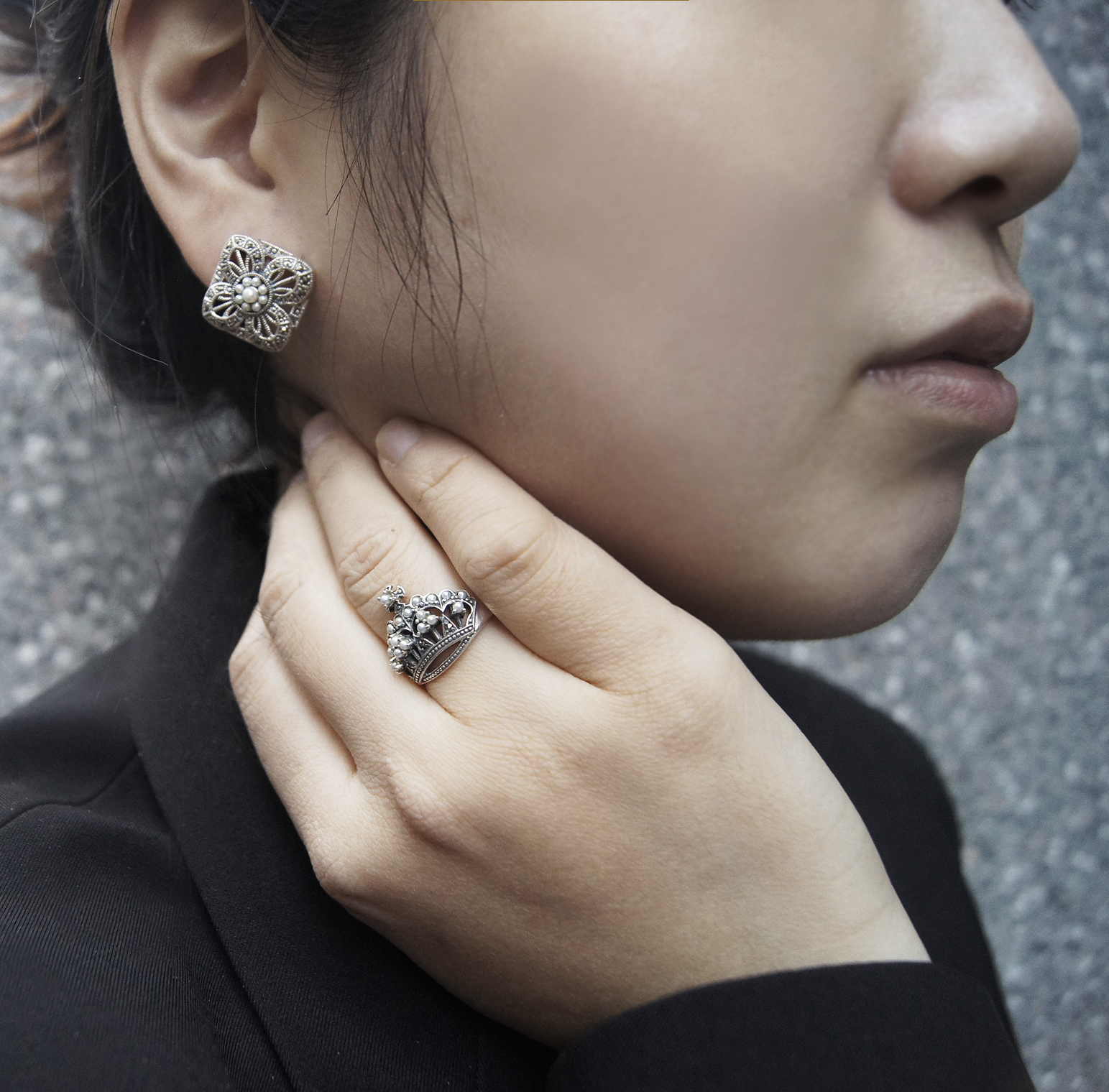 菱形蕾絲花瓣耳環