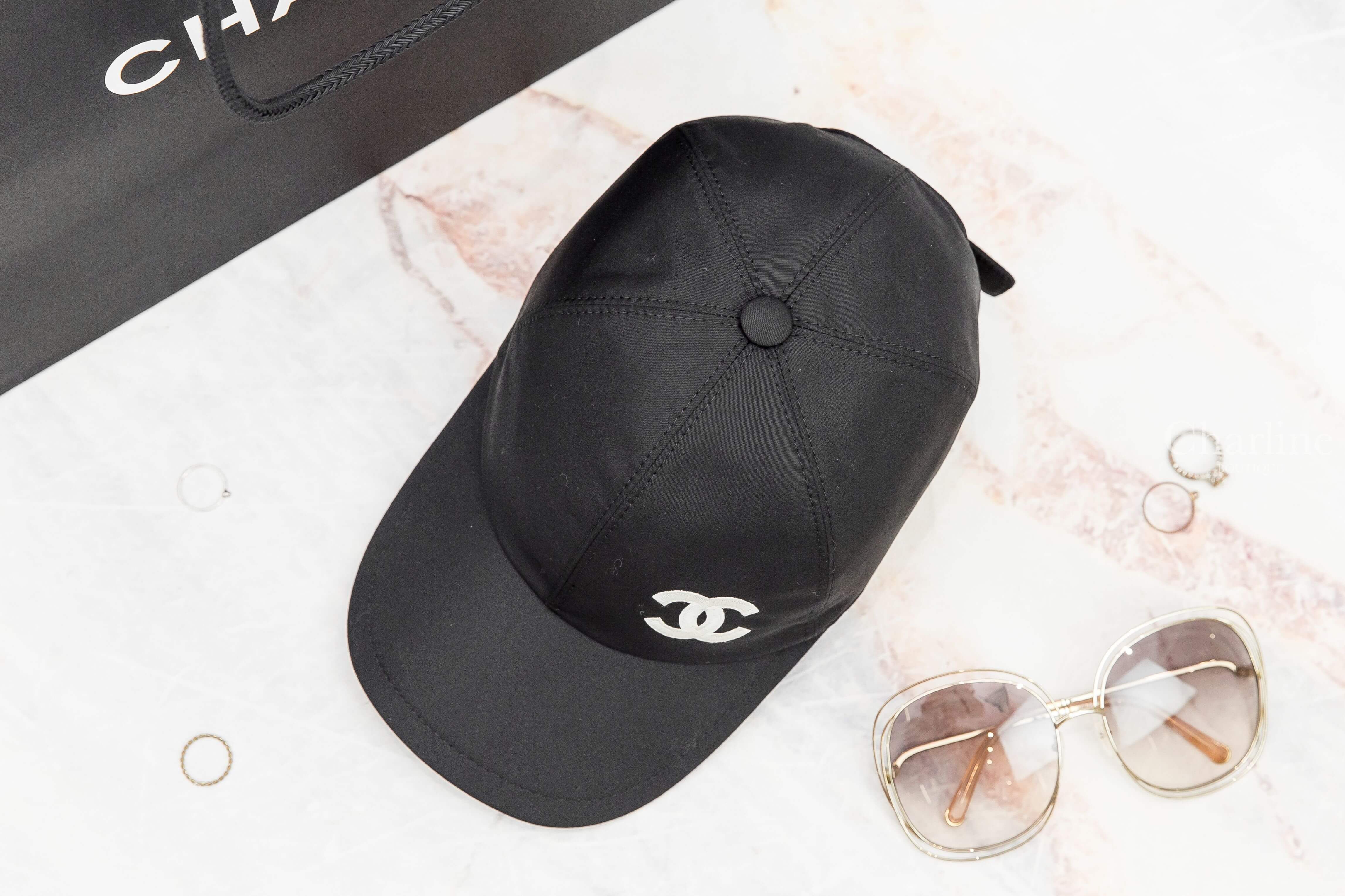 Chanel Baseball Cap 黑色刺繡白CC棉質棒球帽-Charline Boutique 精品代購