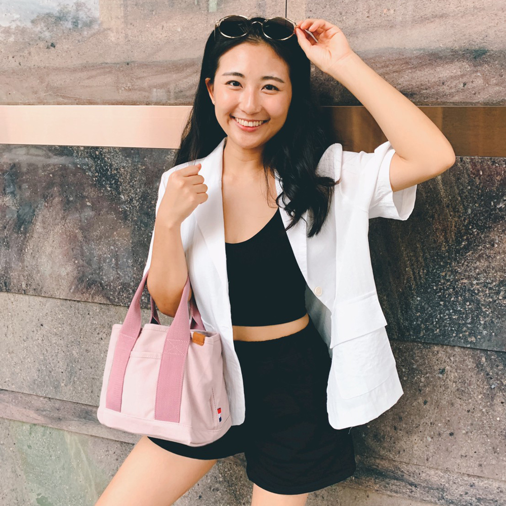 部落客-小彥Cindy穿搭推薦帆布多隔層托特包 MAKO