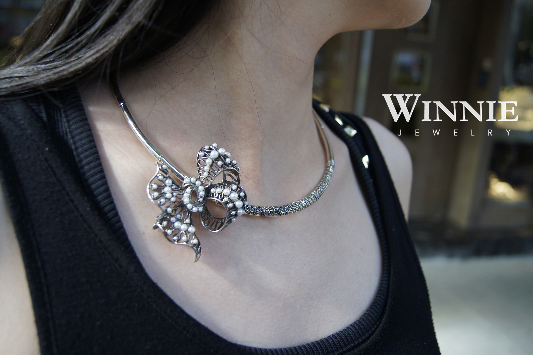 立體蝴蝶結網紗胸針