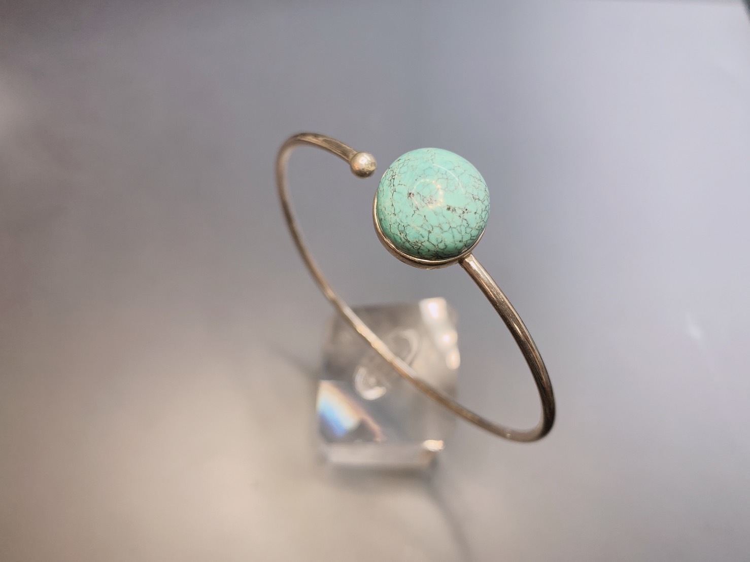 看見梵谷盛開的杏花02丨綠松石銀手環丨十二月