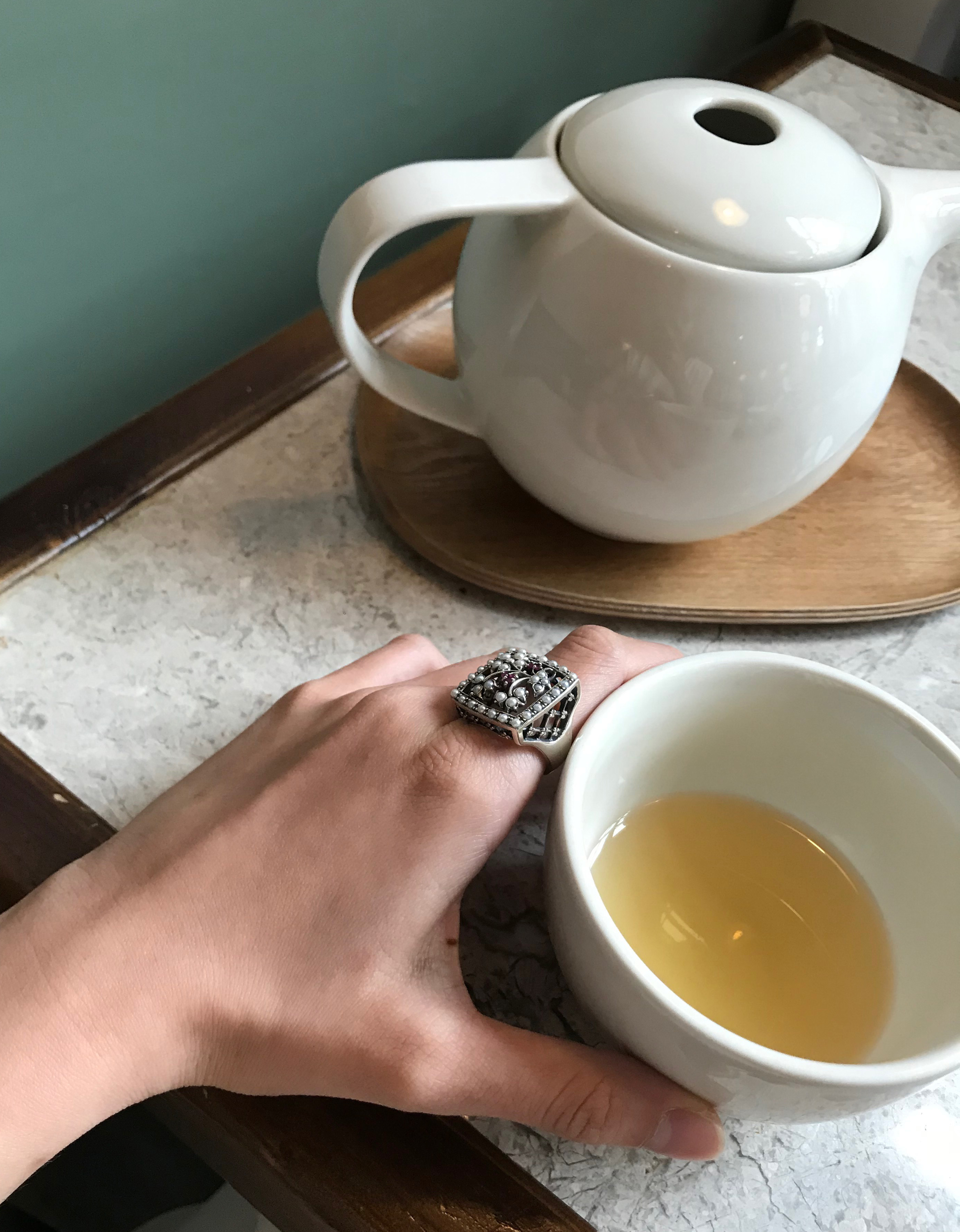 立體方形紅寶戒指