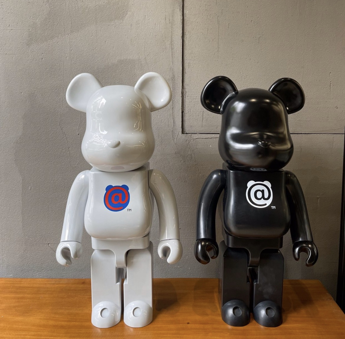 Be@rbrick 電鍍白 400%