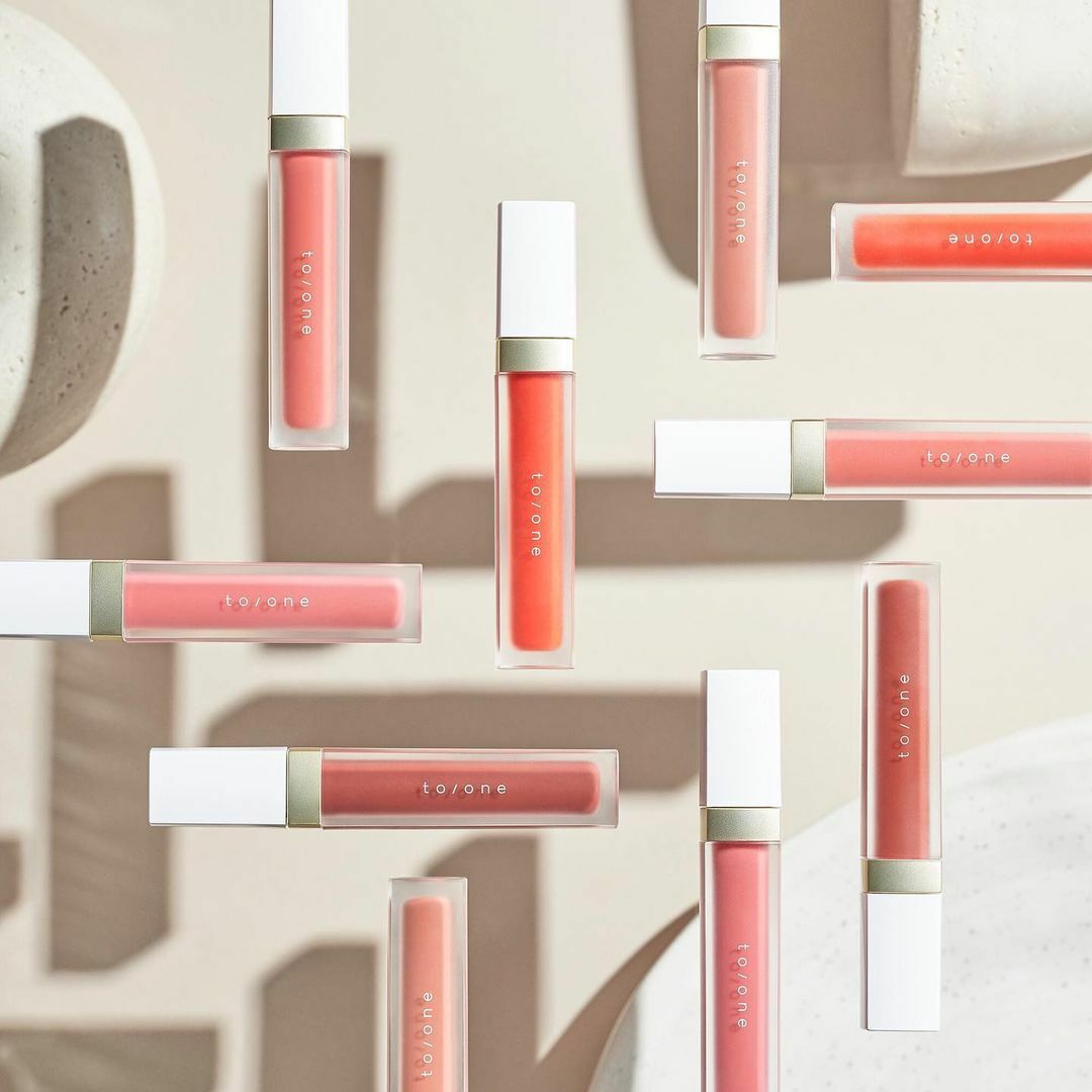 to/one Petal Essence Color Butter 花瓣唇釉 5g