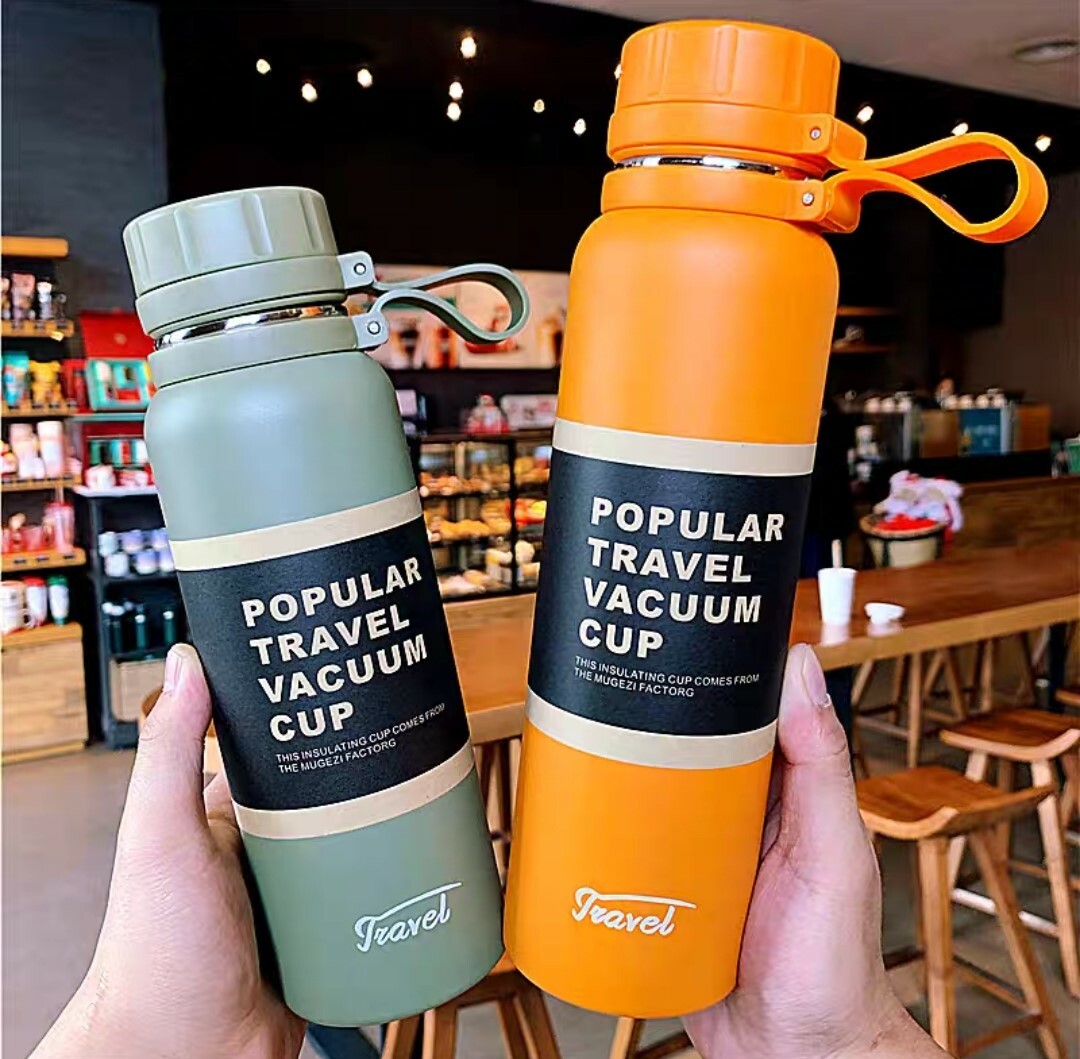 大容量潮流隨身保溫杯