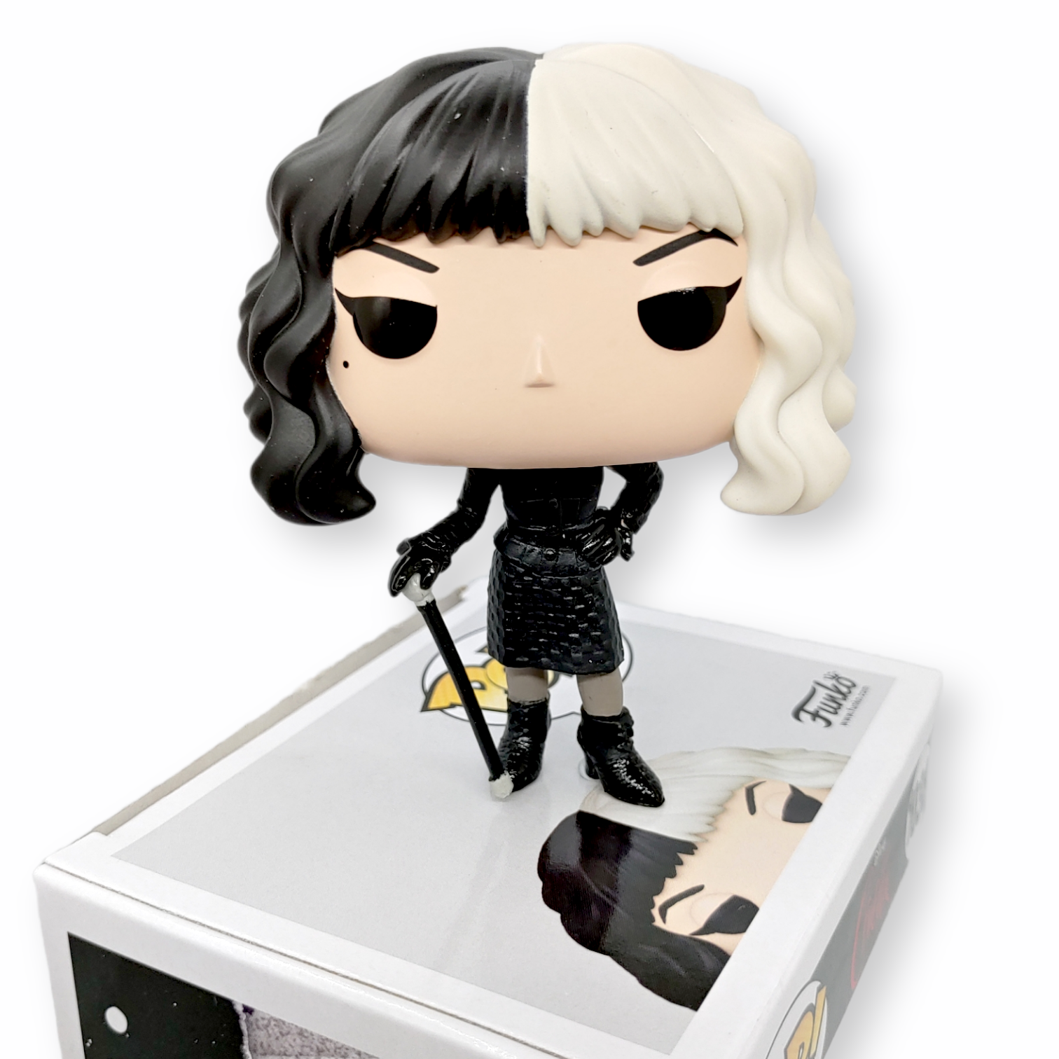 FUNKO POP <黑白魔后>Cruella(Making Art)-No.1038