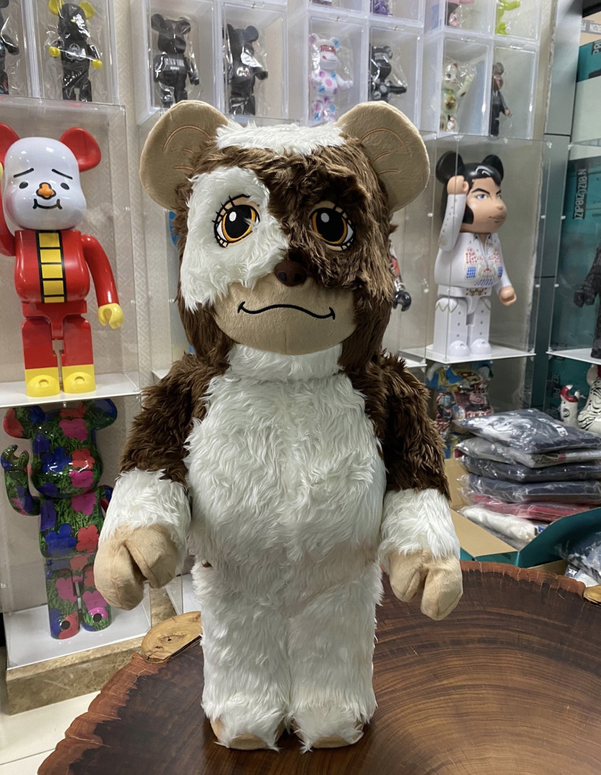 絶妙なデザイン ベアブリック 1000% Gizmo ギズモ Bearbrick