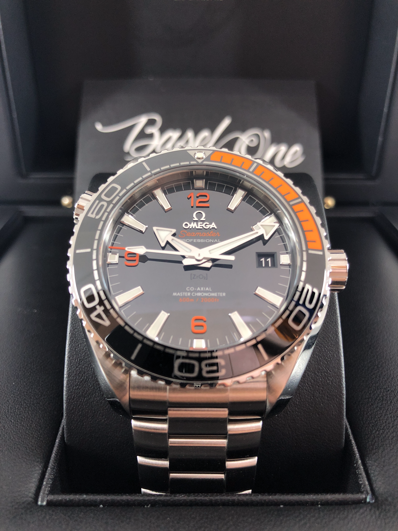 DISCONTINUED BRAND NEW OMEGA SEAMASTER 215.30.44.21.01.002 21530442101002 PLANET OCEAN 600M BLACK AND ORANGE CO‑AXIAL MASTER CHRONOMETER 43 MM