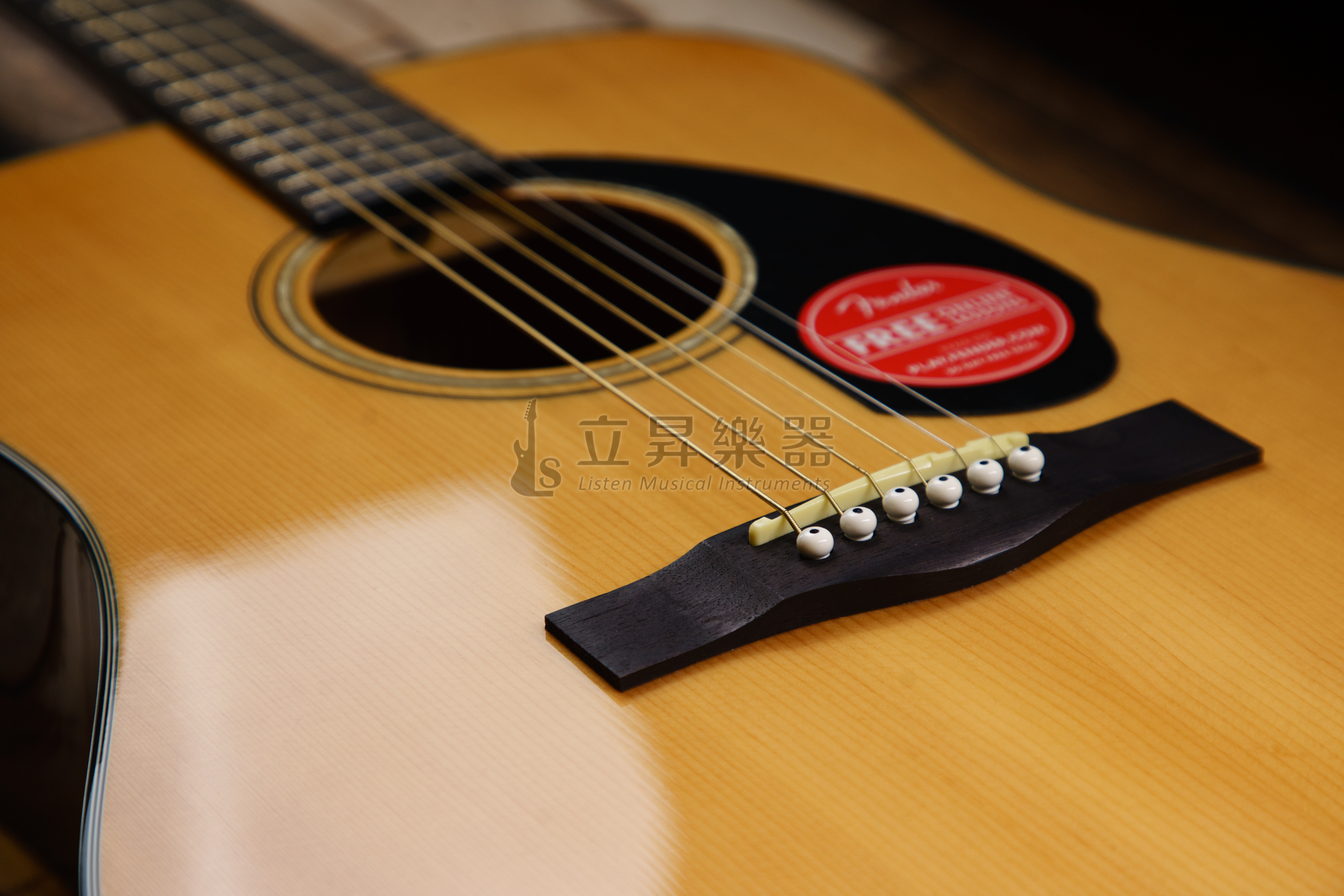 Fender 木吉他 Fender CD-60S Natural 原木色 D桶 41吋 面單板木吉他 雲杉木面單板 桃花心側板 CD60S 附贈鋪棉厚袋 第 5 張圖片｜三峽吉他 / Bass