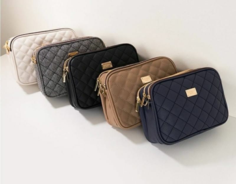 預購 正韓包 多夾層 菱格拉鍊包