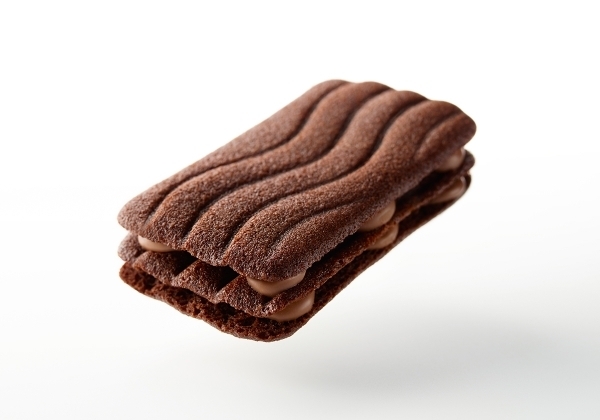 東京晴空戀巧｜三層朱古力夾心餅