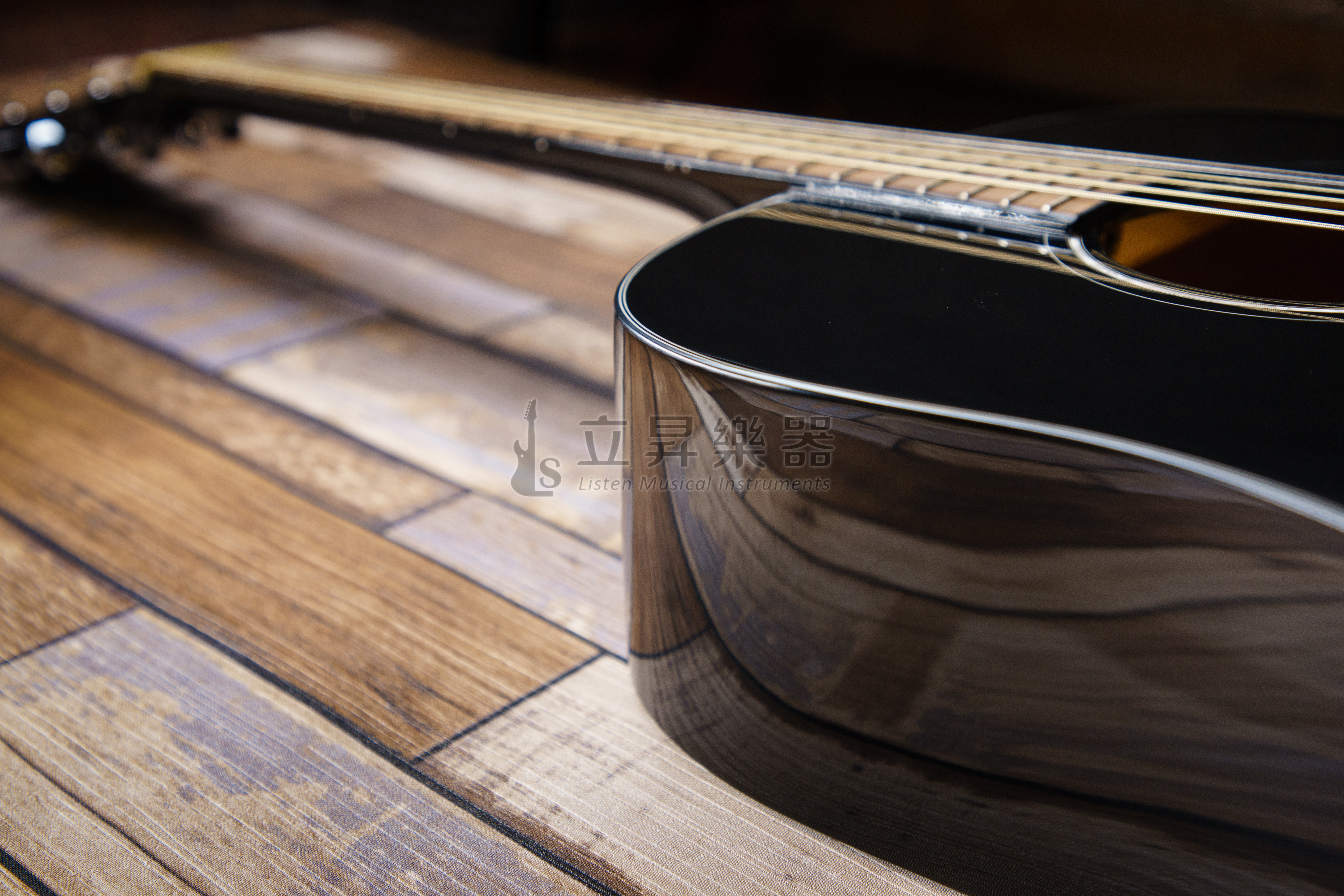 Fender 木吉他 Fender CD-60S Black 黑 D桶 41吋 面單板木吉他 雲杉木面單板 桃花心側板 CD60S 附贈鋪棉厚袋 第 5 張圖片｜三峽吉他 / Bass