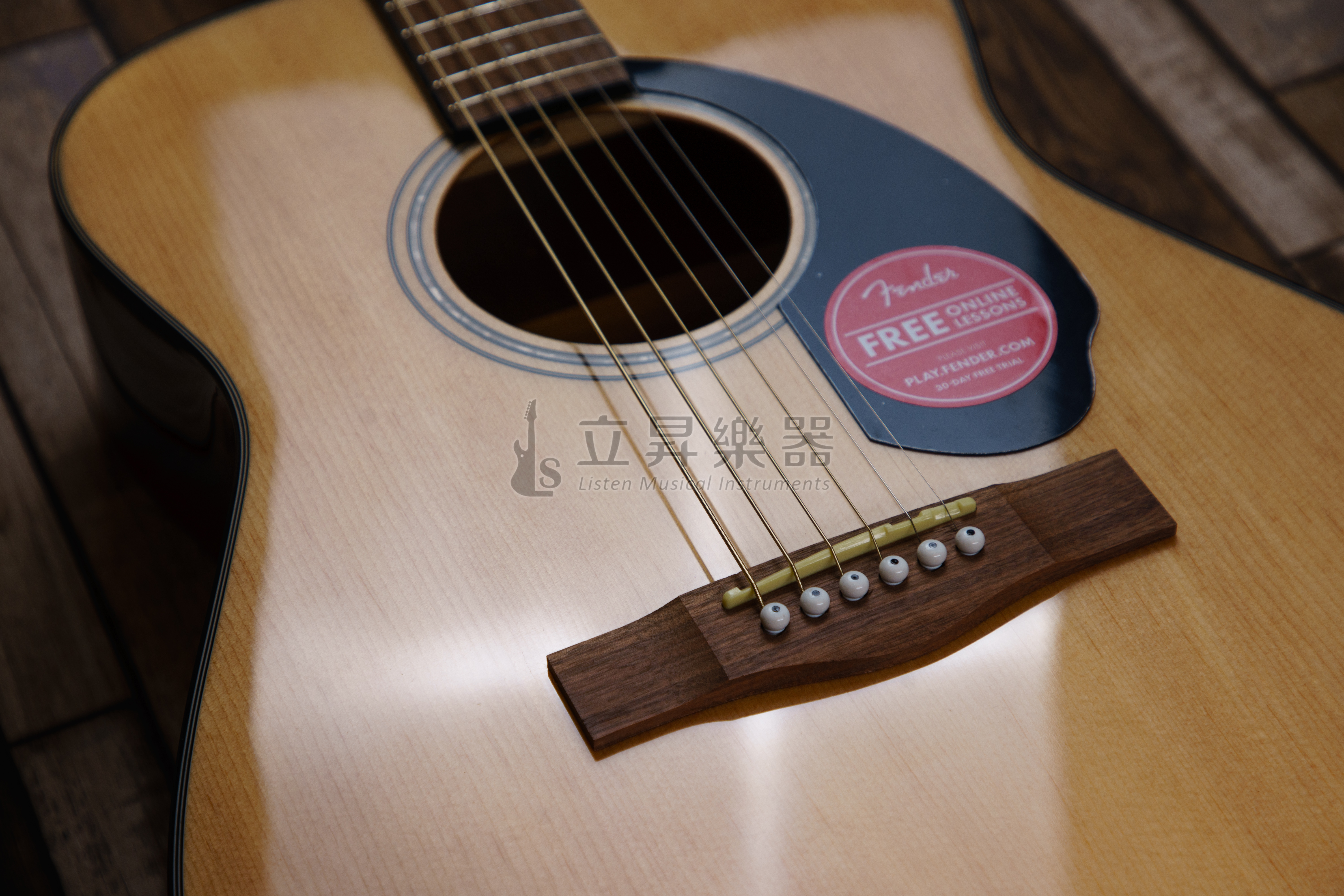 Fender 木吉他 Fender CC-60S Natural 原木色 Concert桶身 面單板木吉他 雲杉木面單板 桃花心側板 CC60S 附贈鋪棉厚袋 第 5 張圖片｜三峽吉他 / Bass