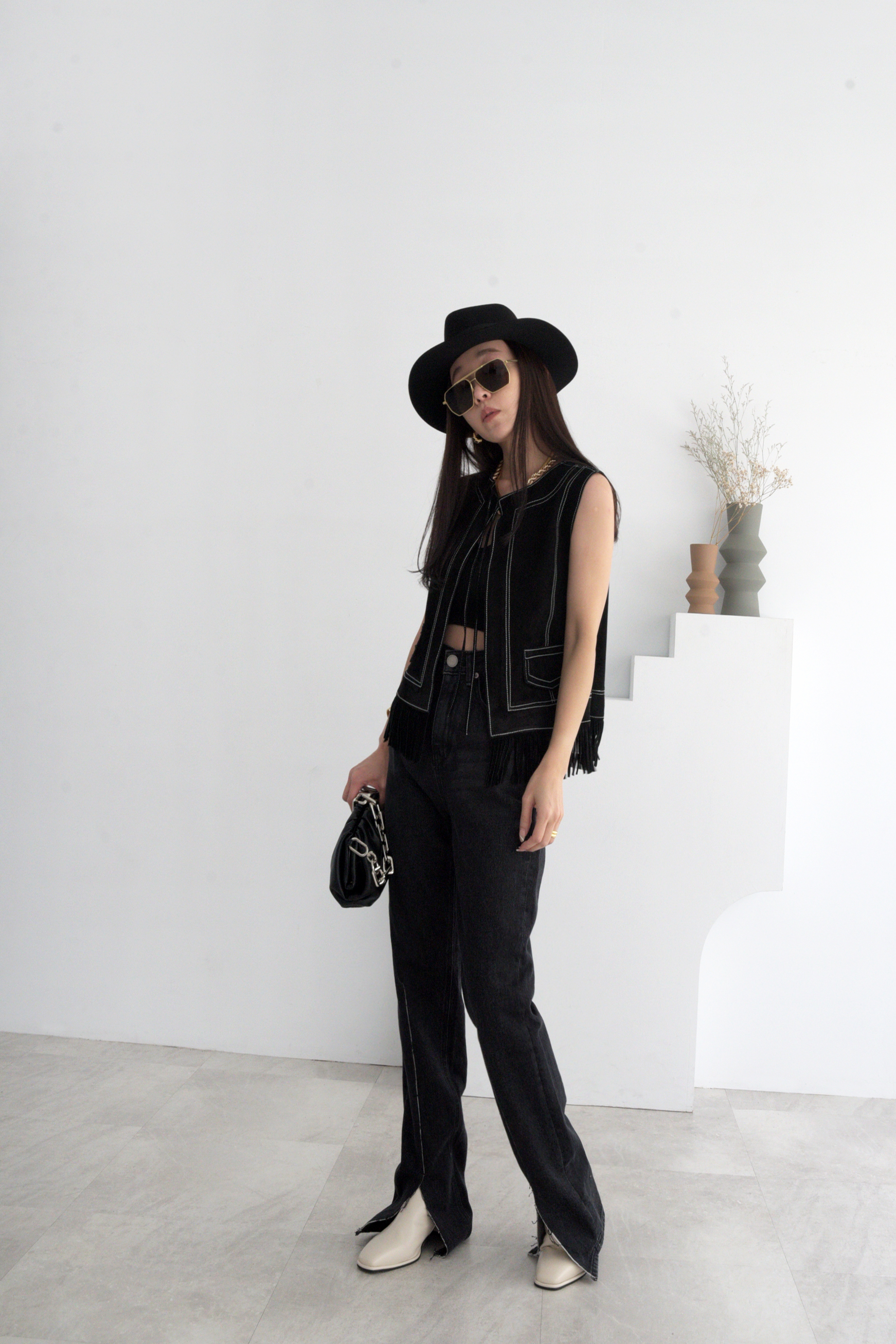 前開岔牛仔長褲(現貨)