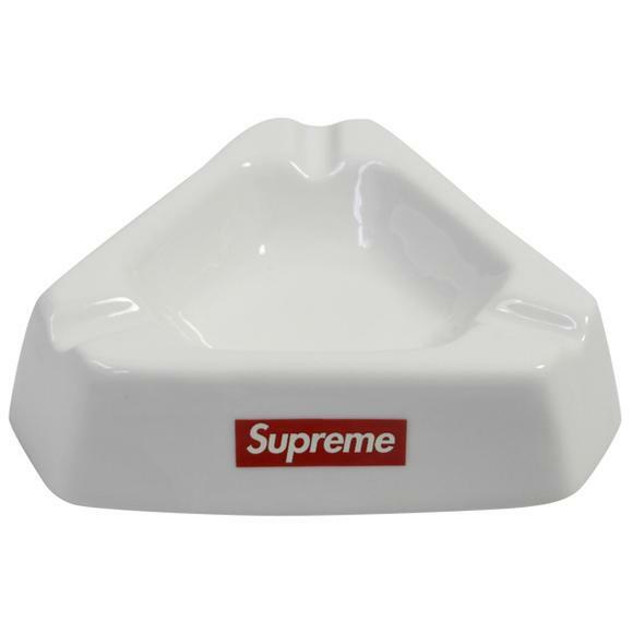 SUPREME BOX LOGO CERAMIC ASHTRAY 陶瓷 三角形煙灰缸 白紅 (FW15)