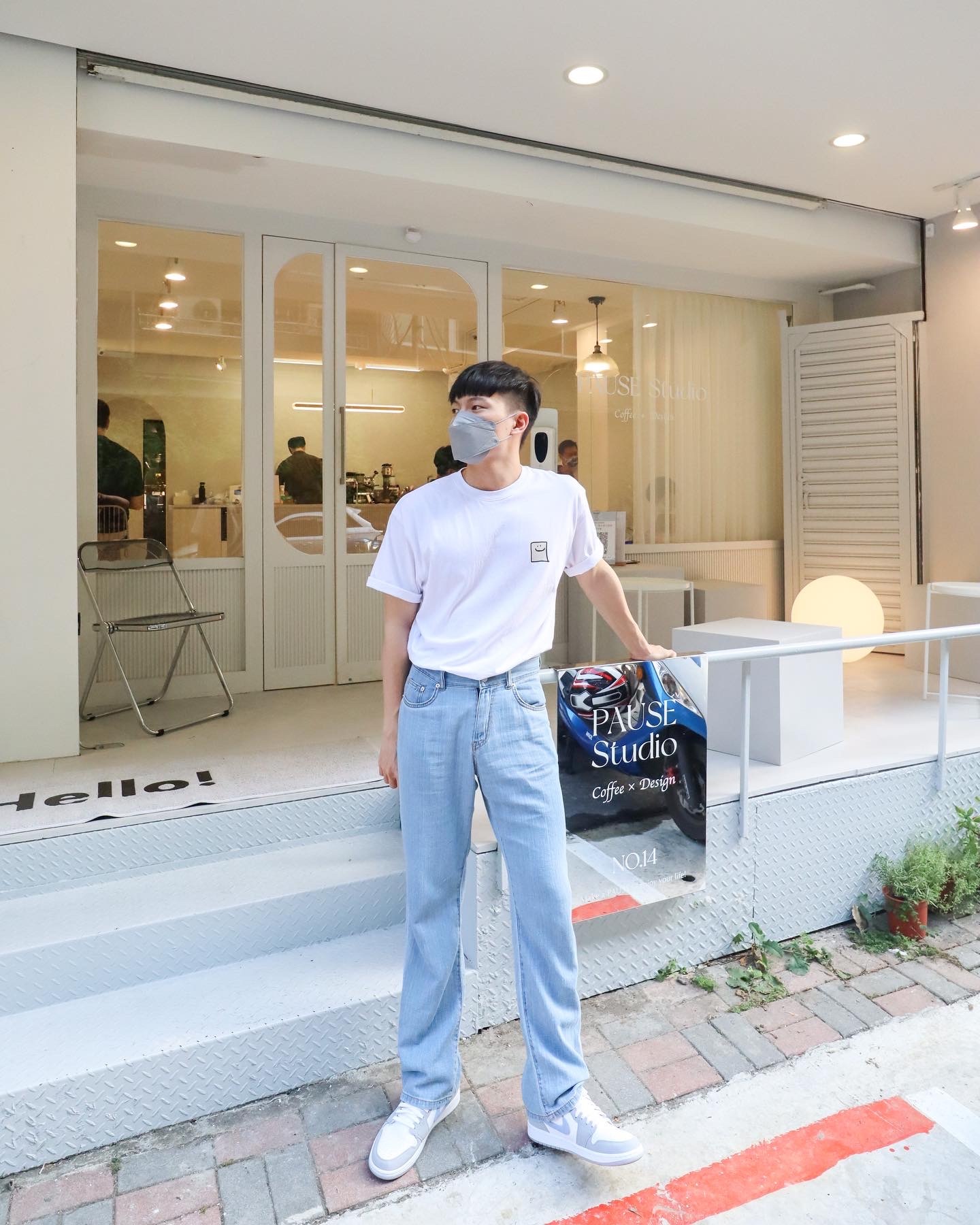 現貨｜涼感柔軟落地薄牛仔褲