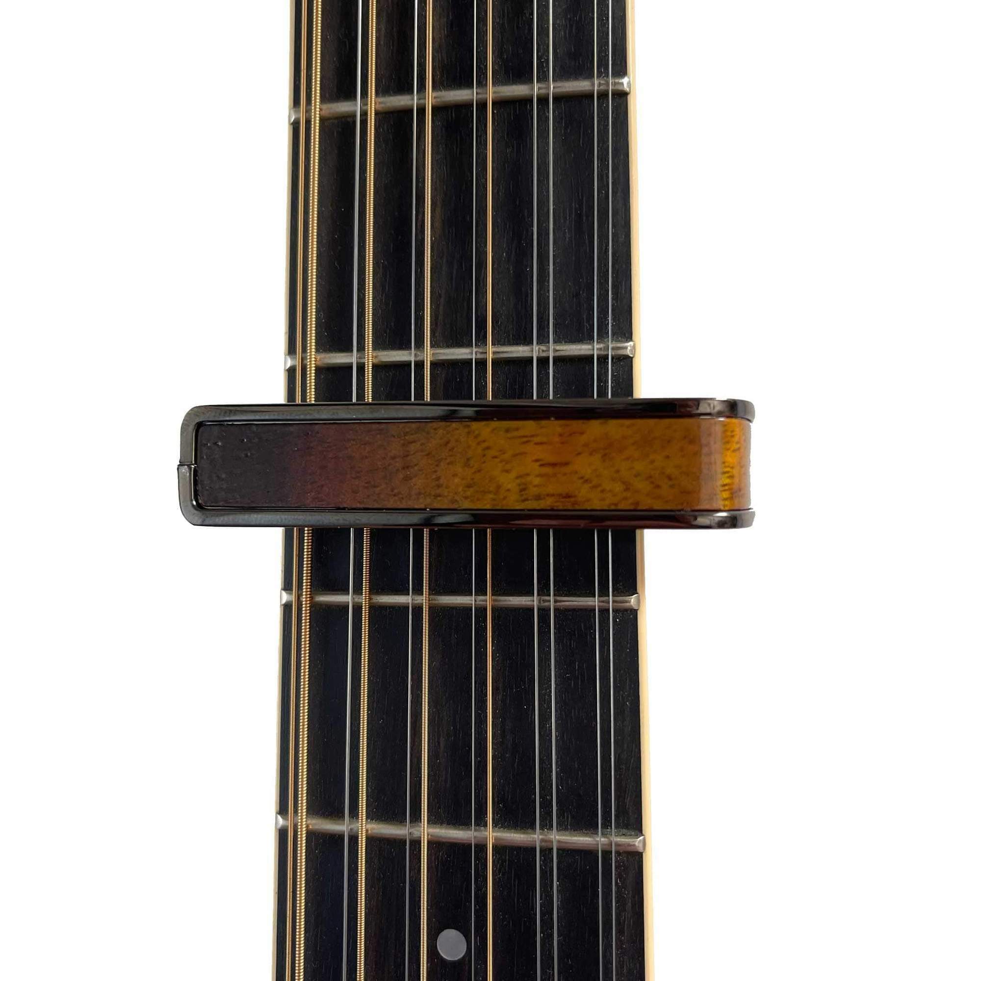 Thalia Capo 200 with Edgeburst Hawaiian KOA 尊絕移調夾 (HK-EB)