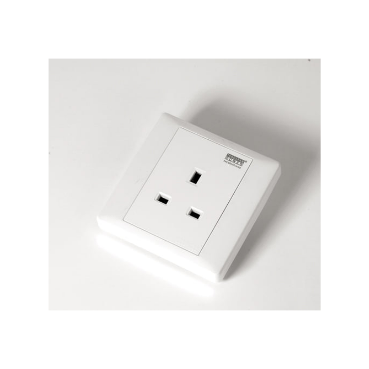 ISOCLEAN POWER 英式13A發燒牆壁插座
