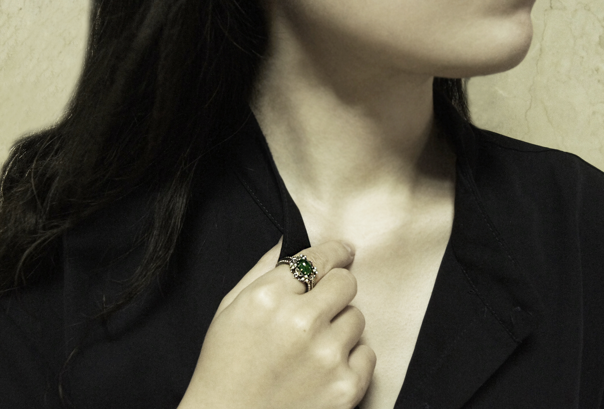 綠玉隨小米珠戒指（SOP1734）