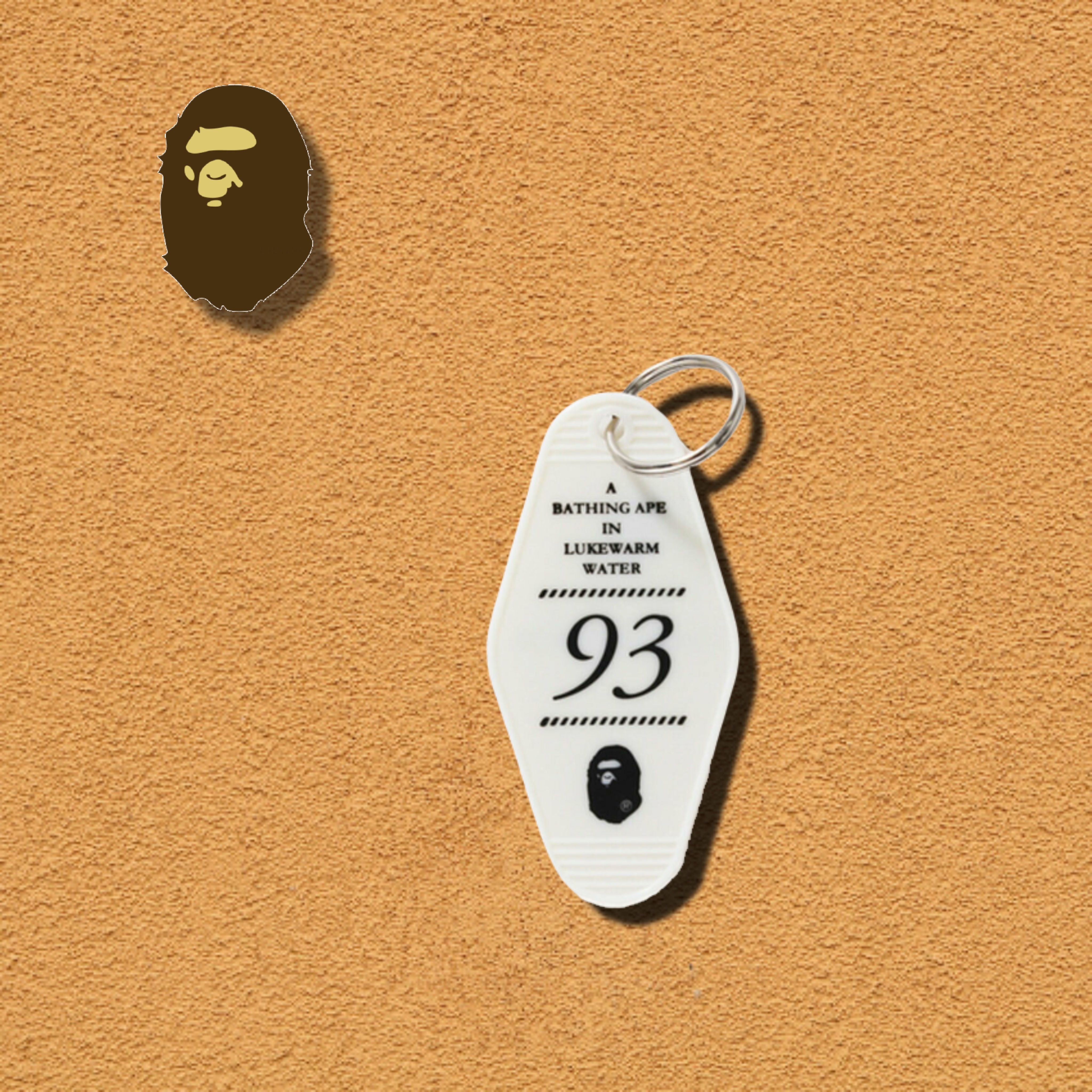 BAPE APE ROOM KEYCHAIN LOGO 猿人 鑰匙圈 房間 吊飾 現貨