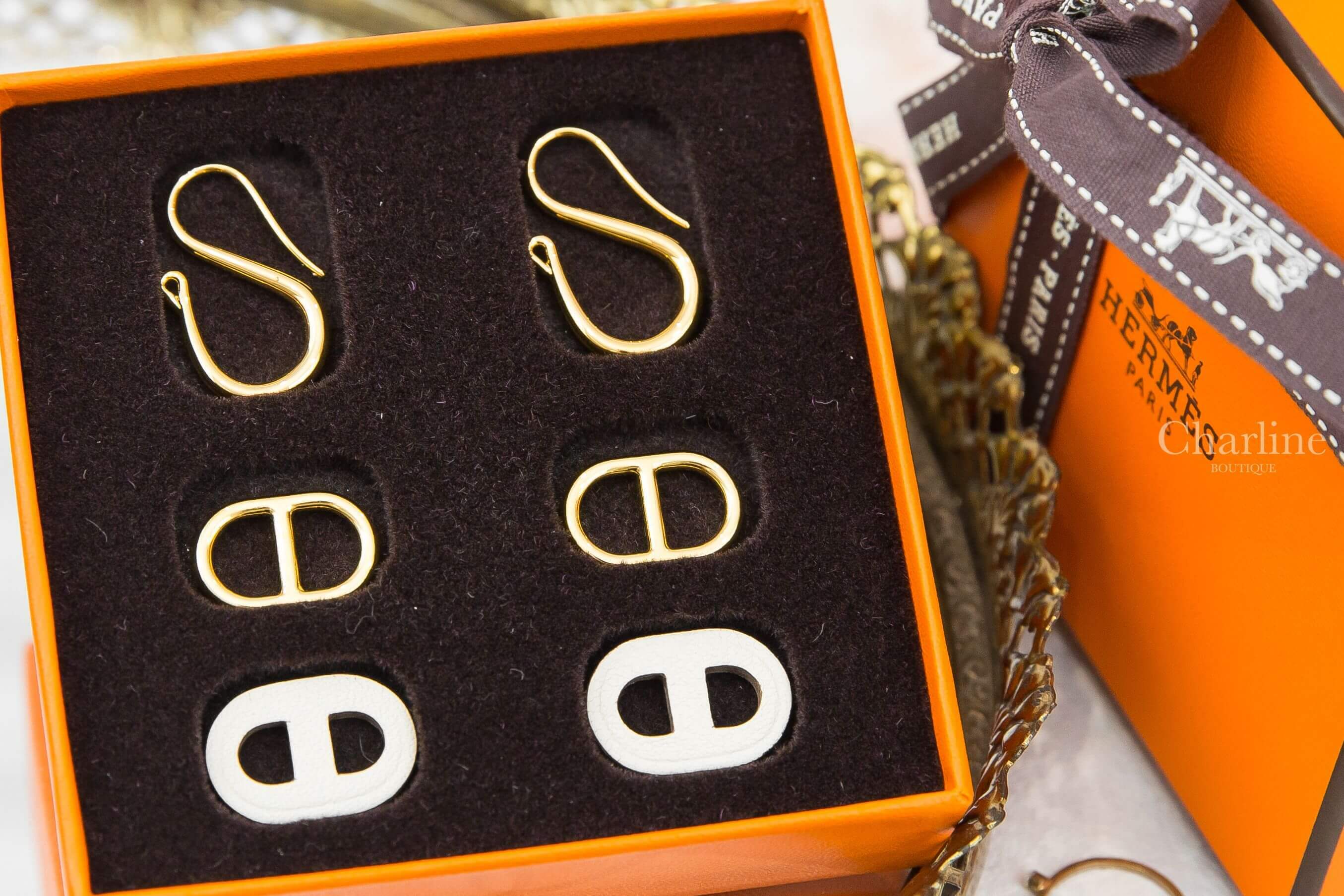 Hermès O'Maillon Earrings 奶油白小牛皮金飾θ三件組垂墜耳環
